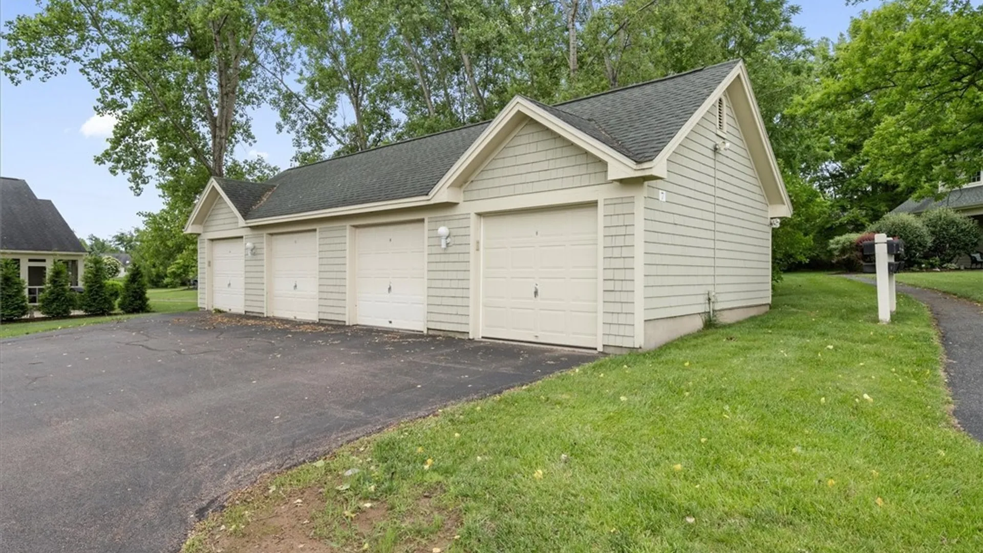 Property at 2405 Pipers Court, Lysander, NY 13027 11