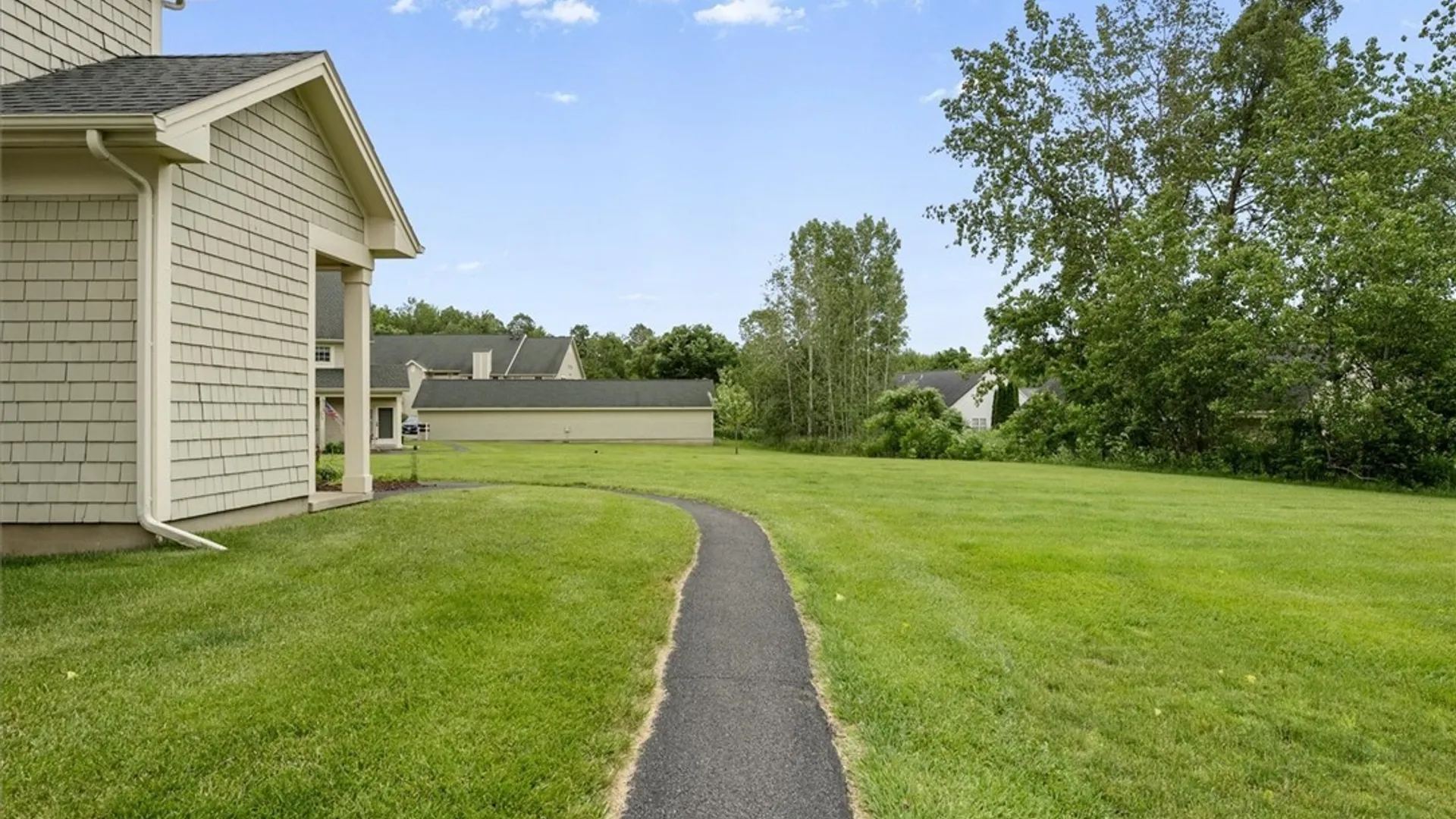 Property at 2405 Pipers Court, Lysander, NY 13027 8
