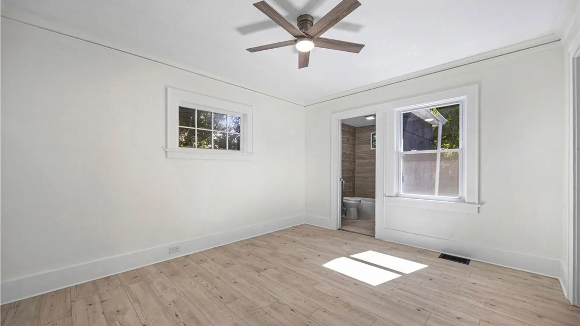 Property at 20 Kron Street, Rochester, NY 14619 13