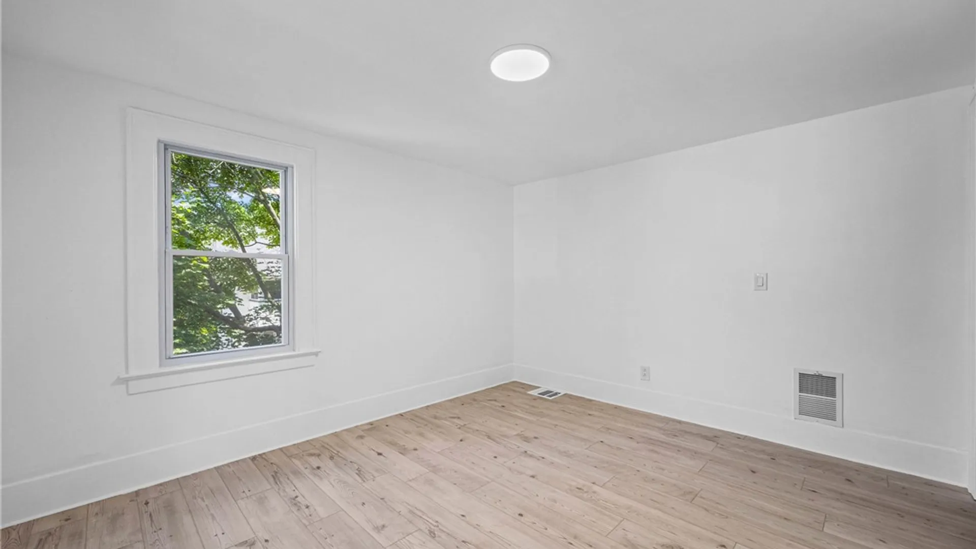 Property at 20 Kron Street, Rochester, NY 14619 29