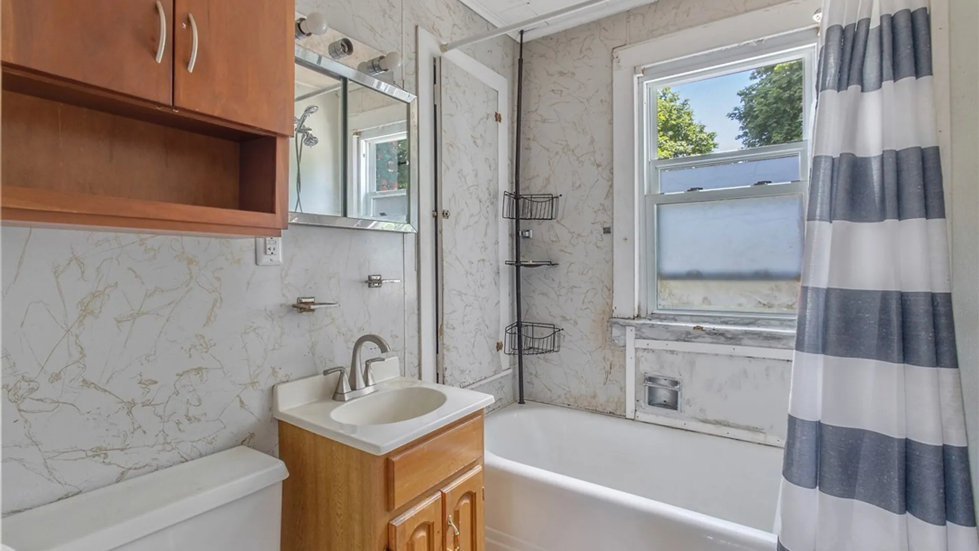 Property at 65 E 7th Street, Oswego, NY 13126 18