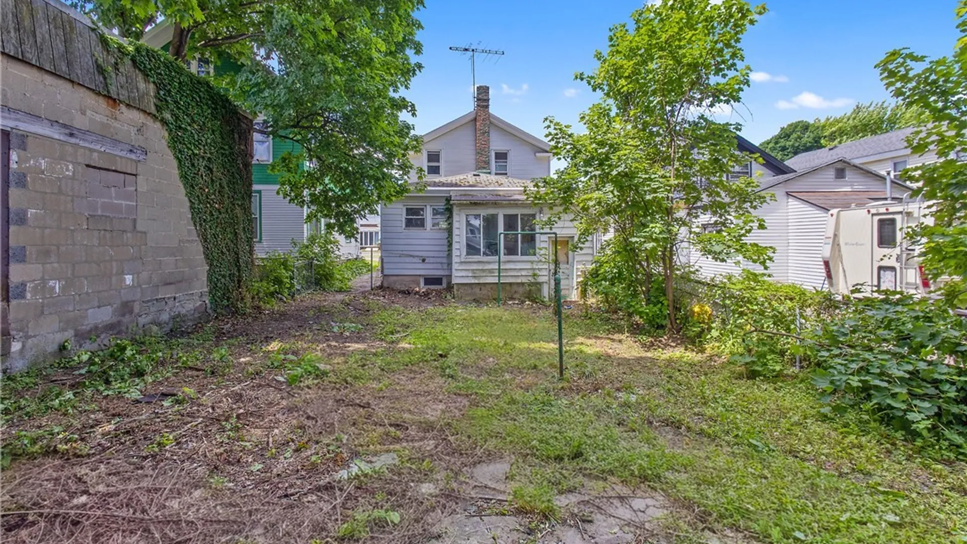 Property at 65 E 7th Street, Oswego, NY 13126 4