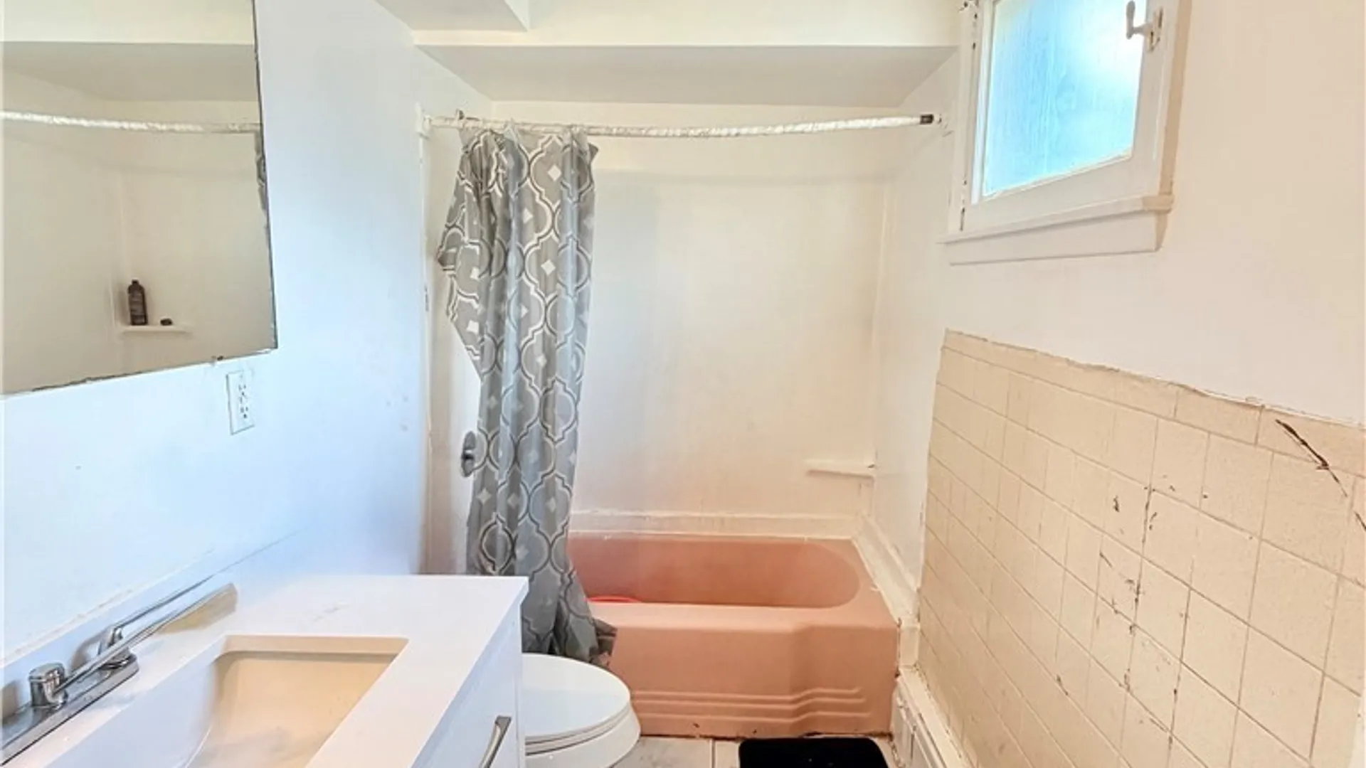 Property at 96 Saint Joseph Avenue, Buffalo, NY 14211 16