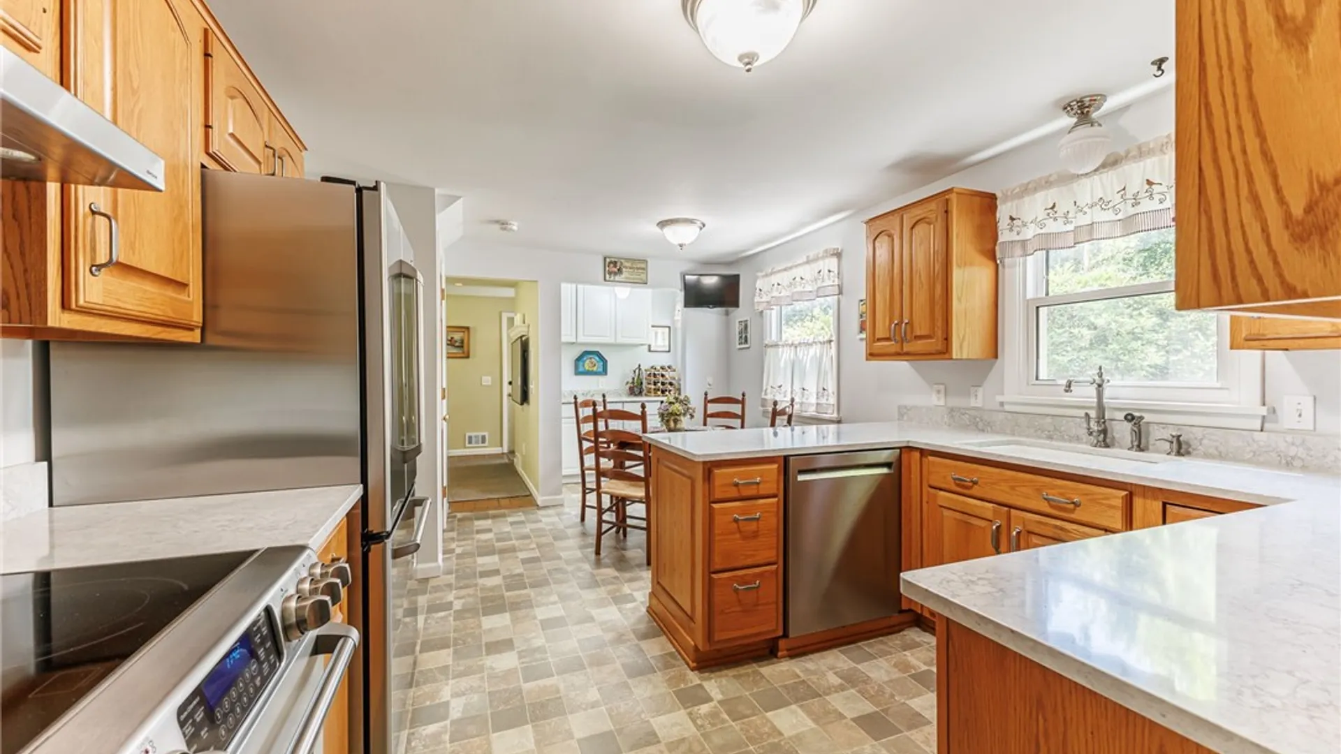 Property at 50 Heatherwood Road, Perinton, NY 14450 10