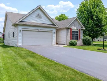 Property at 1132 Twin Leaf, Webster, NY 14580