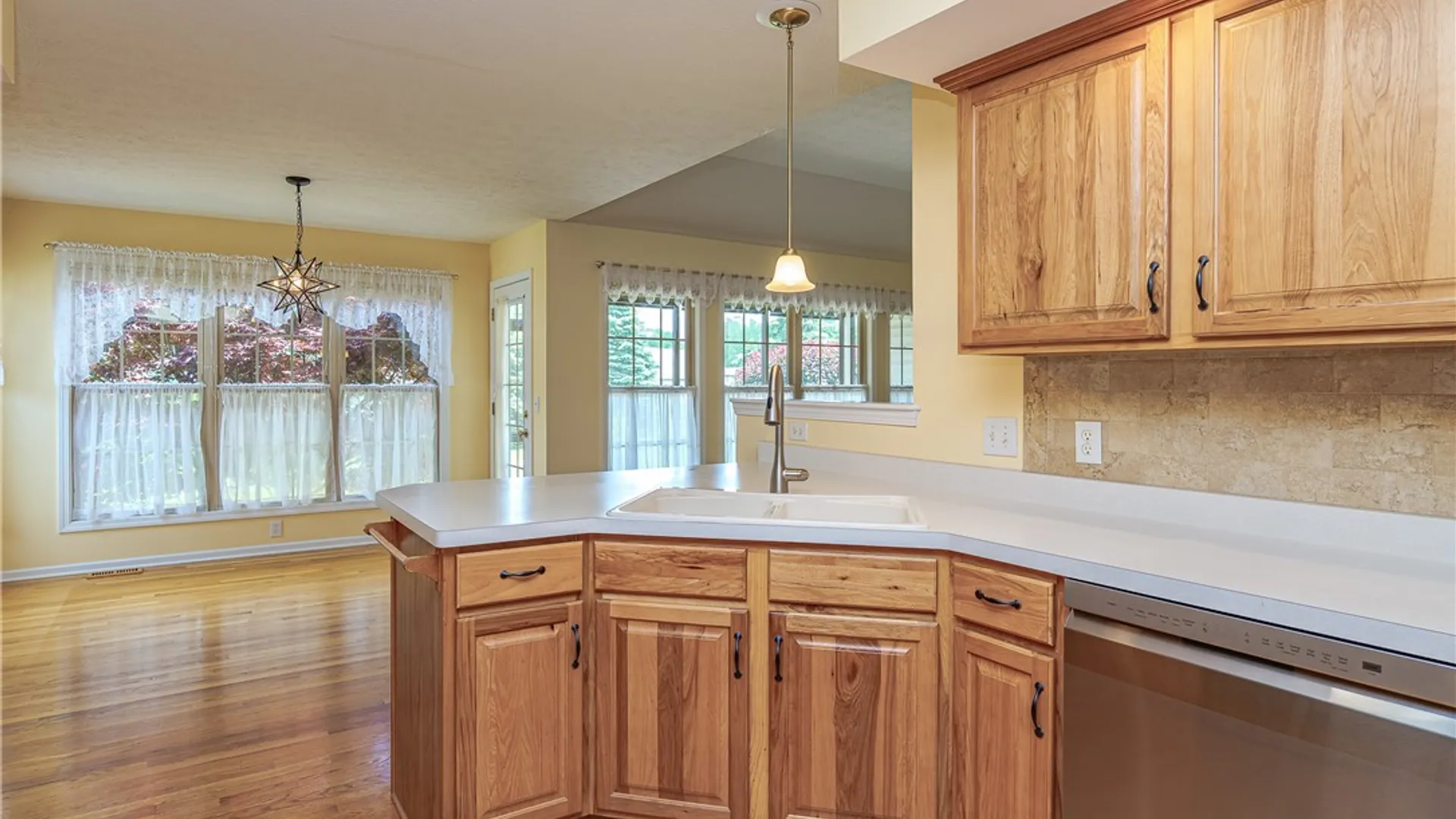 Property at 1132 Twin Leaf, Webster, NY 14580 21