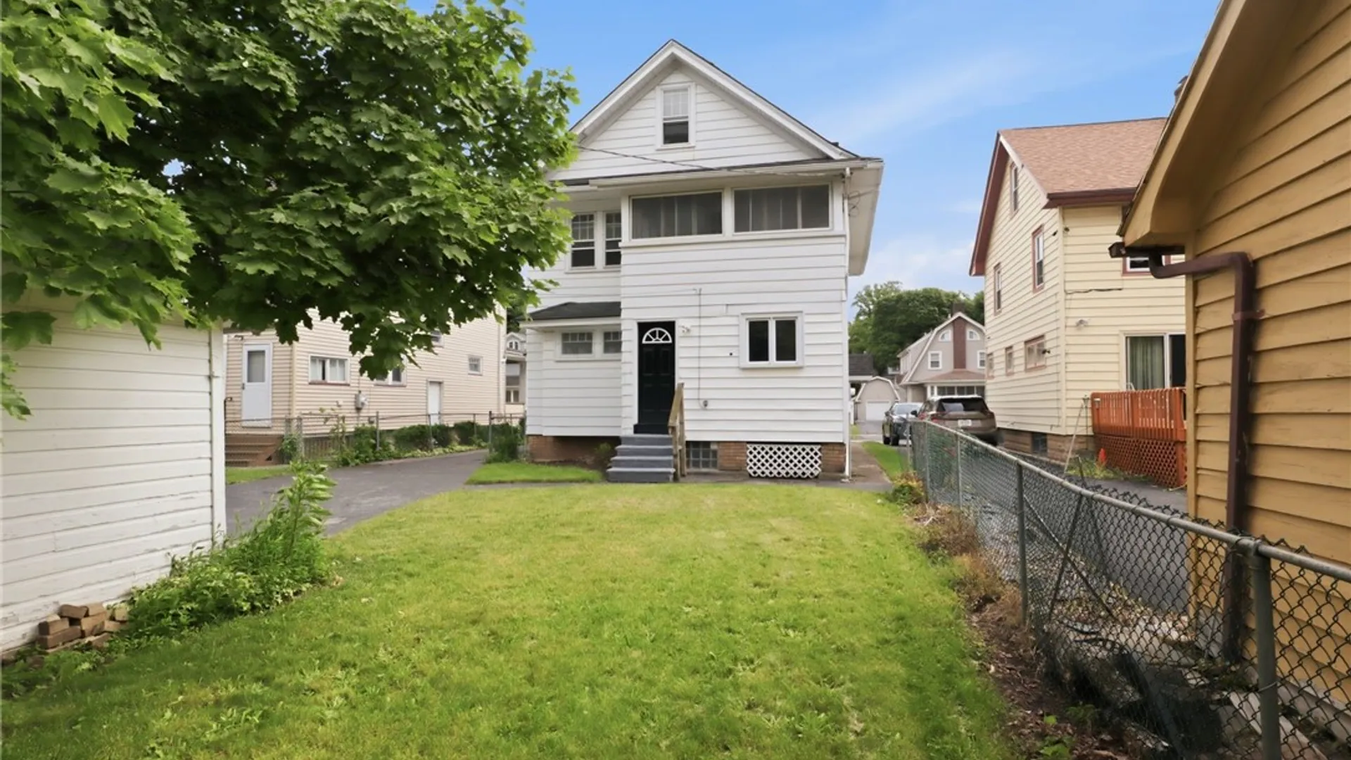 Property at 112 Roxborough Road, Rochester, NY 14619 35