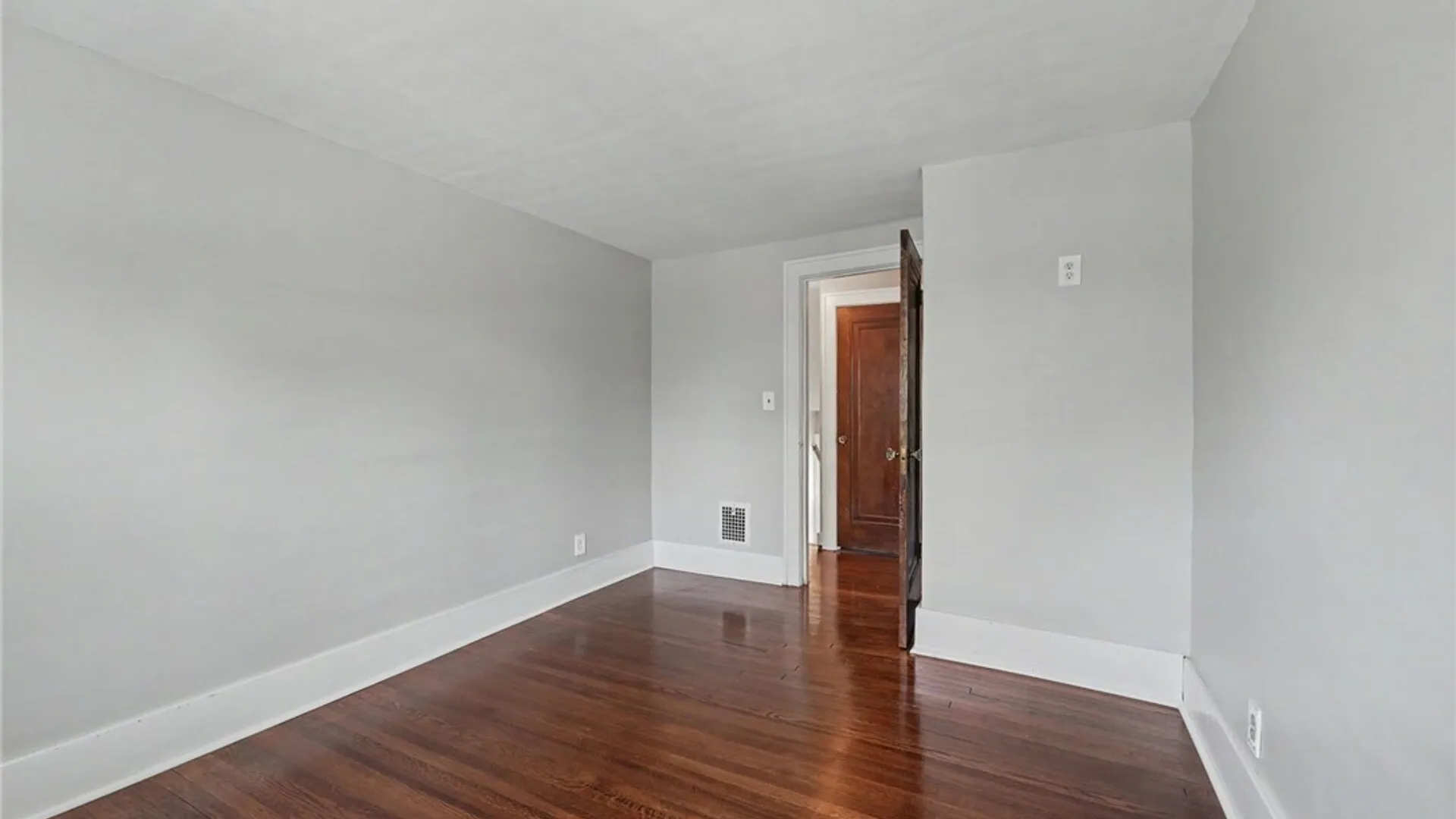 Property at 51 Clark Street, Orchard Park, NY 14127 26