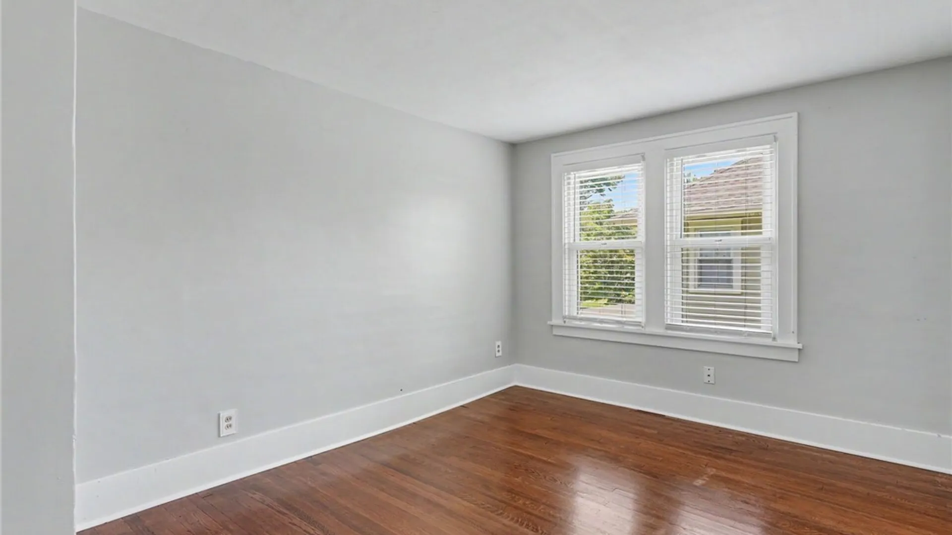 Property at 51 Clark Street, Orchard Park, NY 14127 28