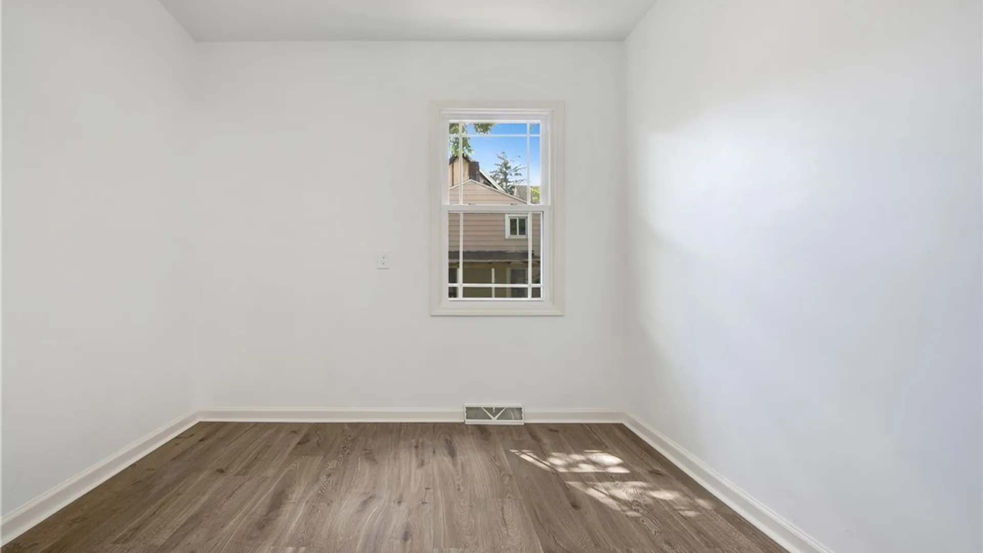 Property at 85 Ullman Street, Buffalo, NY 14207 17