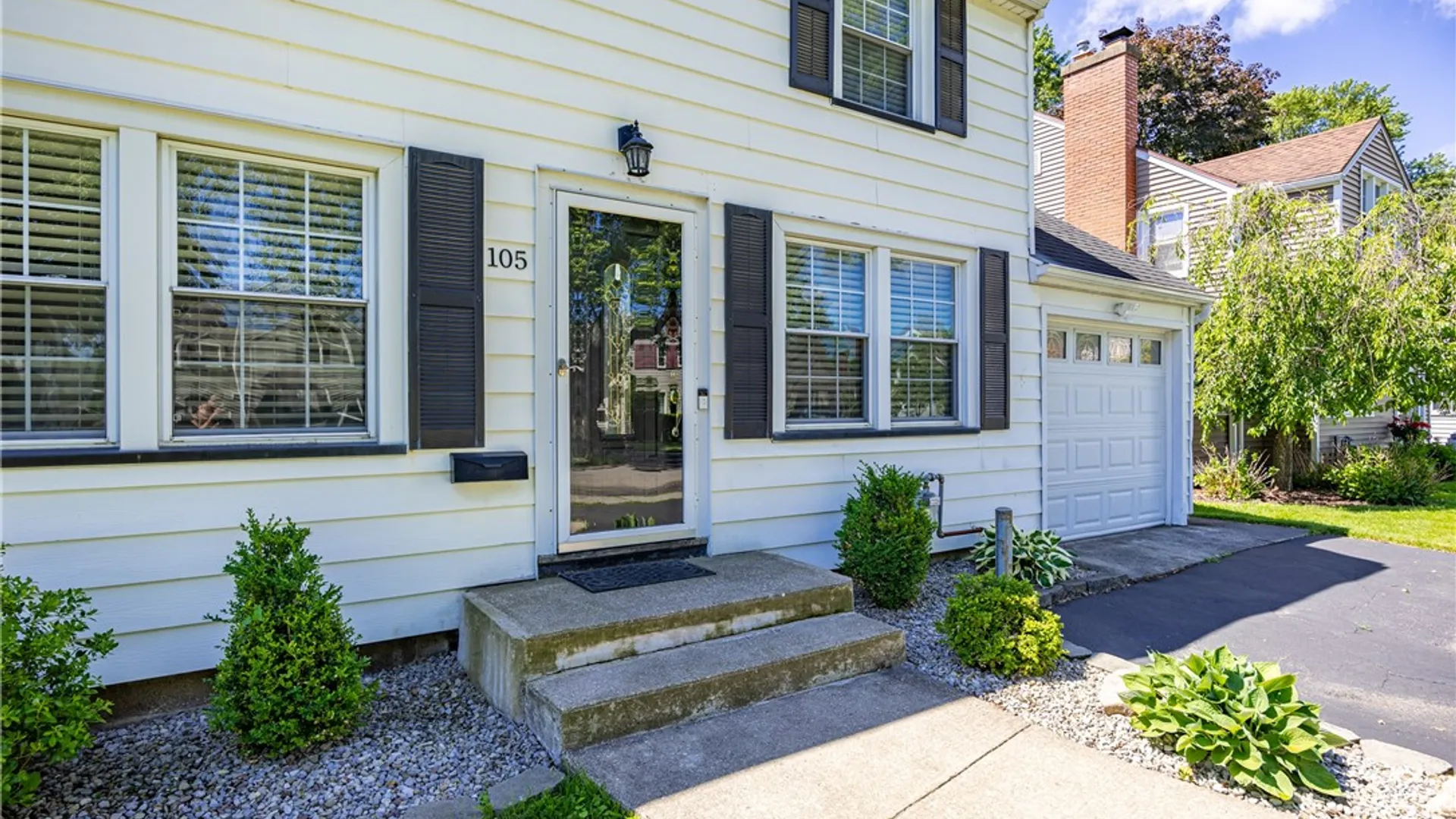Property at 105 Oneta Road, Irondequoit, NY 14617 3