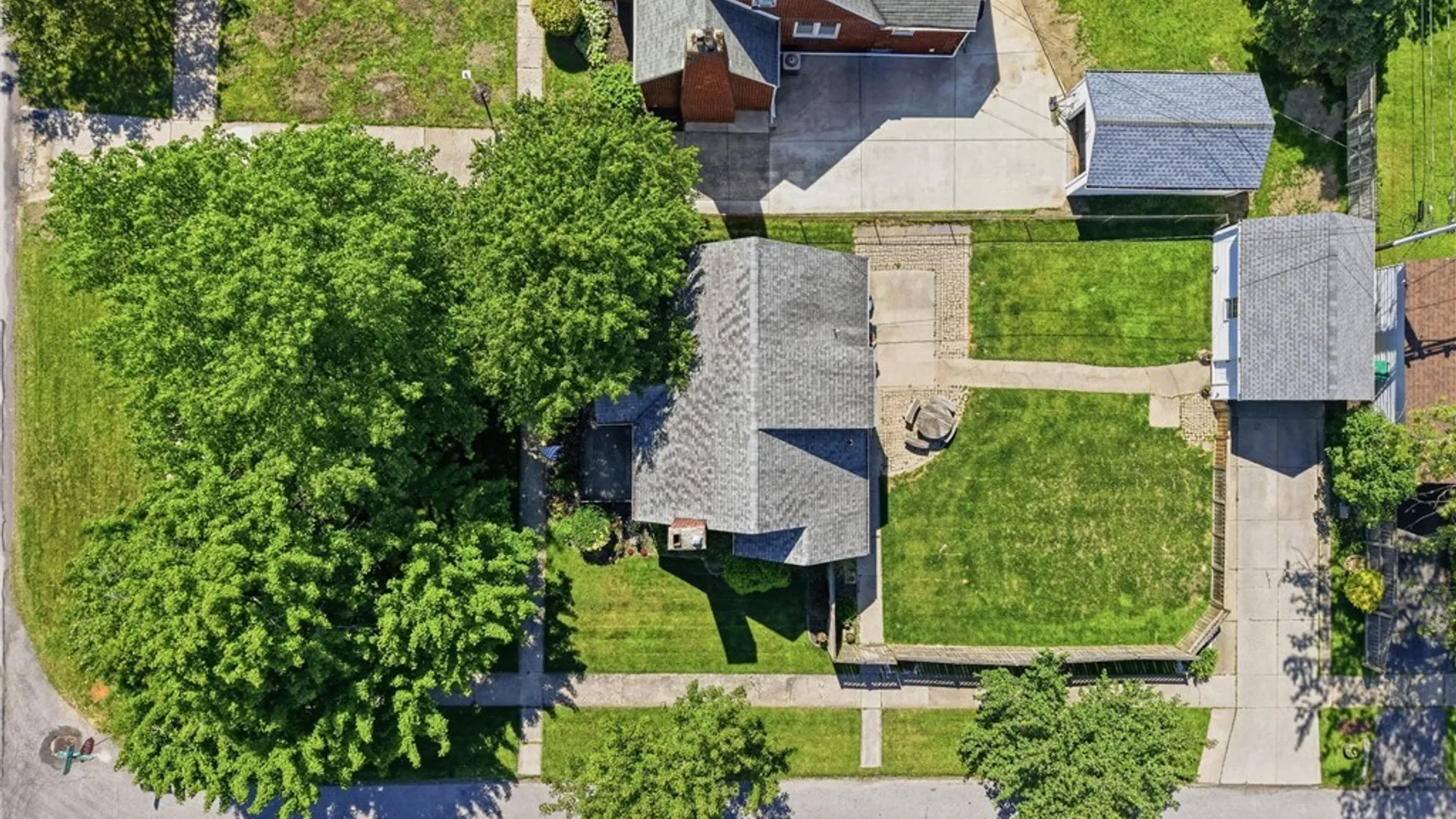 Property at 790 Cleveland Drive, Cheektowaga, NY 14225 47