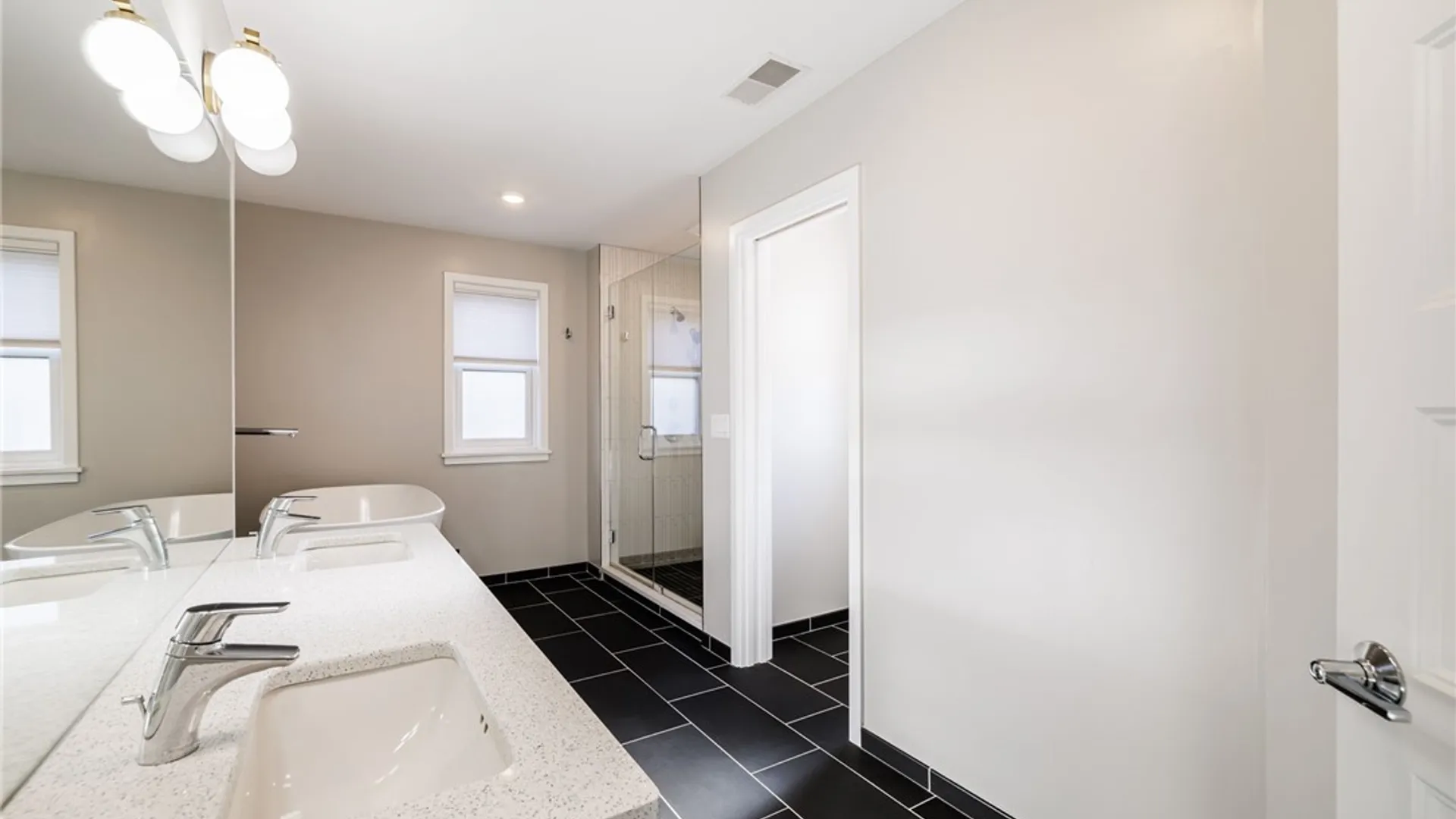 Property at 76 Charlotte Street, Rochester, NY 14607 34