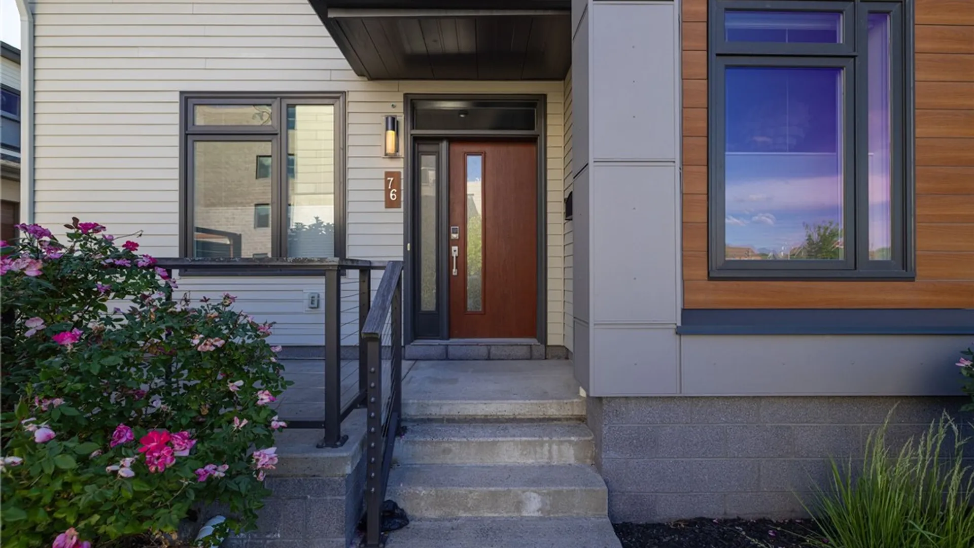 Property at 76 Charlotte Street, Rochester, NY 14607 5
