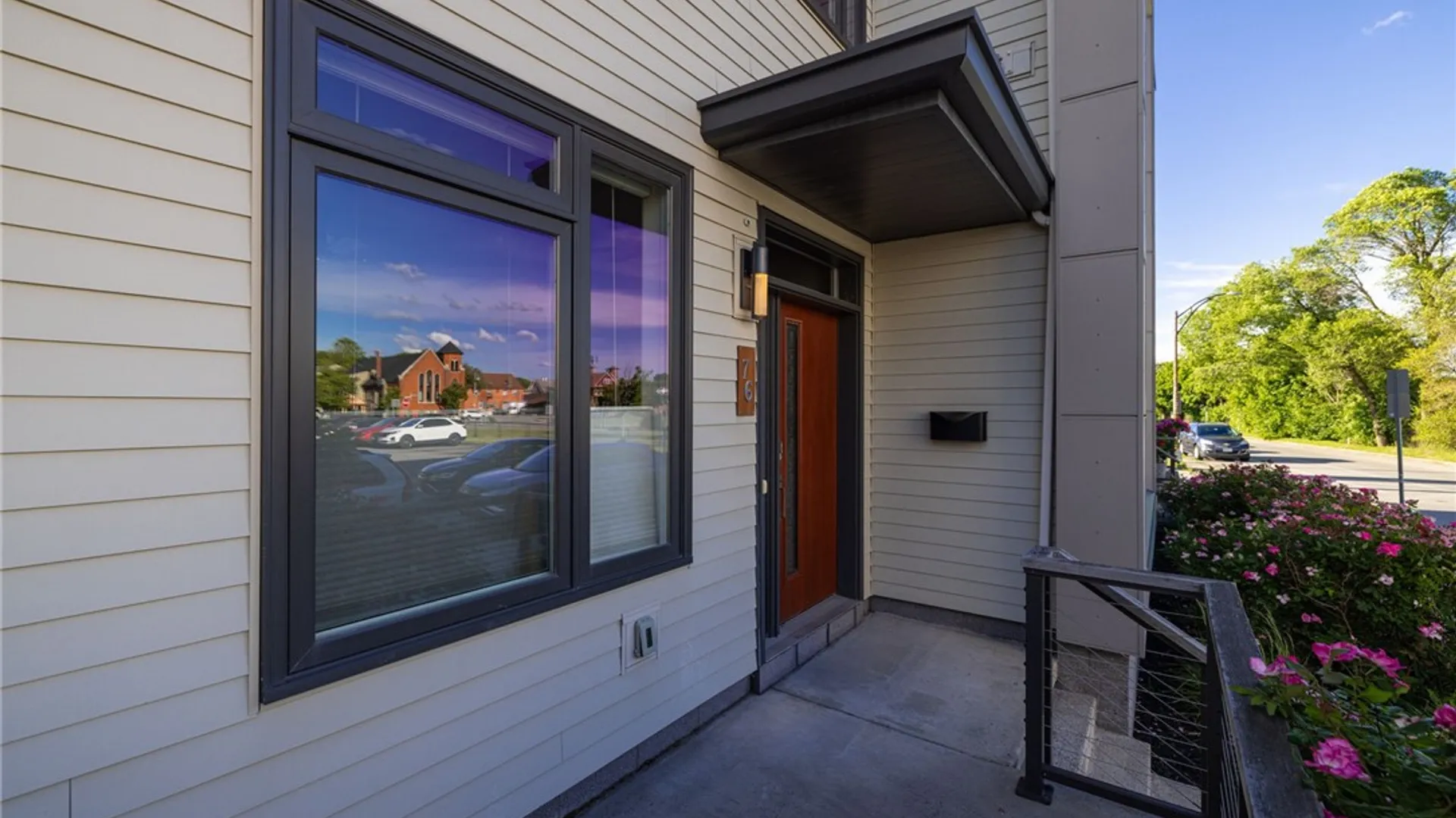 Property at 76 Charlotte Street, Rochester, NY 14607 6