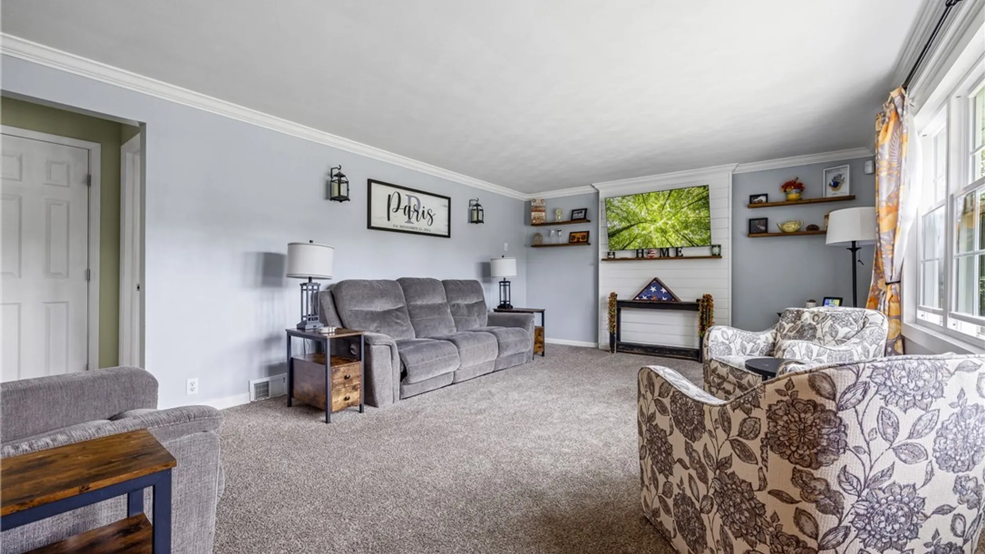 Property at 23 Greenbranch Road, West Seneca, NY 14224 14