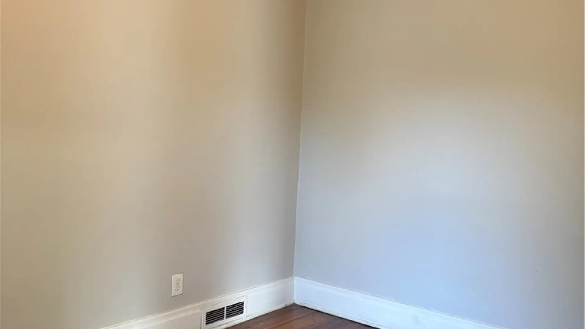 Property at 1793 Welch Avenue, Niagara Falls, NY 14303 8