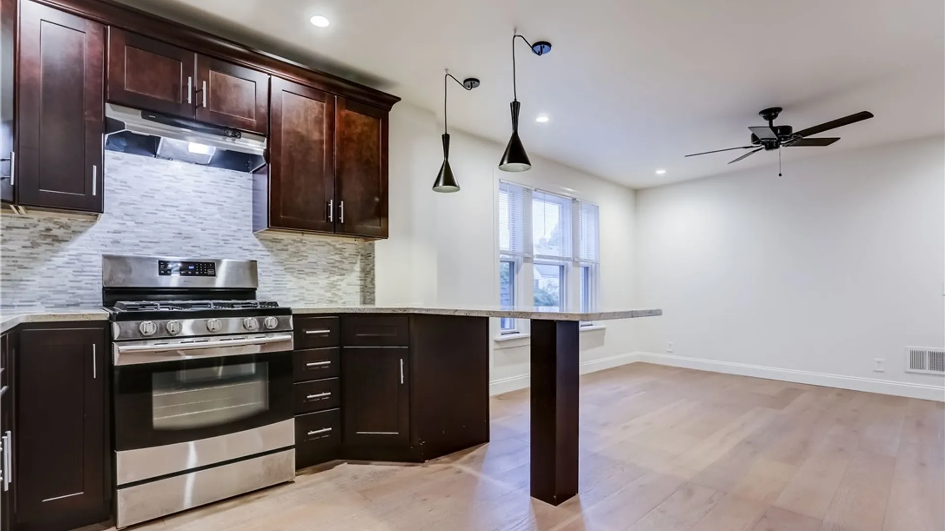 Property at 165 Atlantic Avenue, Rochester, NY 14607 5