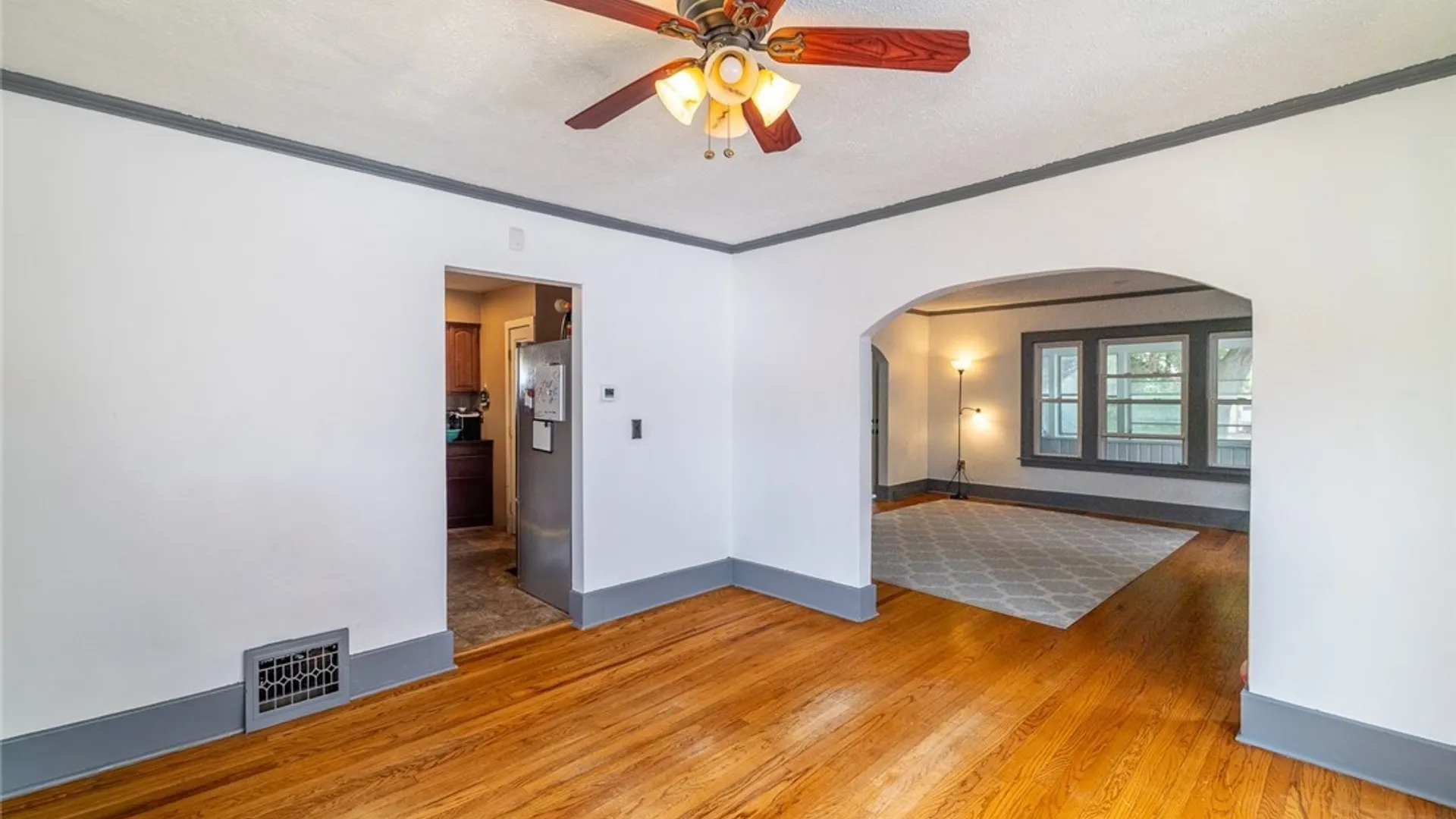 Property at 112 Aberdeen Terrace, Syracuse, NY 13206 9