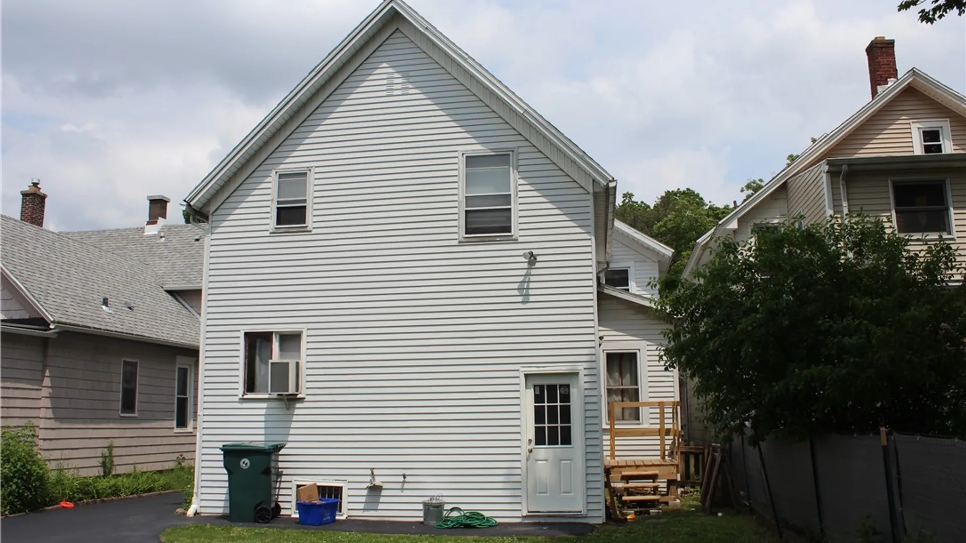 Property at 326 Niagara Street, North Tonawanda, NY 14120 4