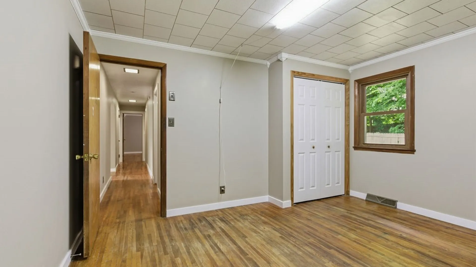 Property at 21 Brookside Avenue, Minetto, NY 13115 15