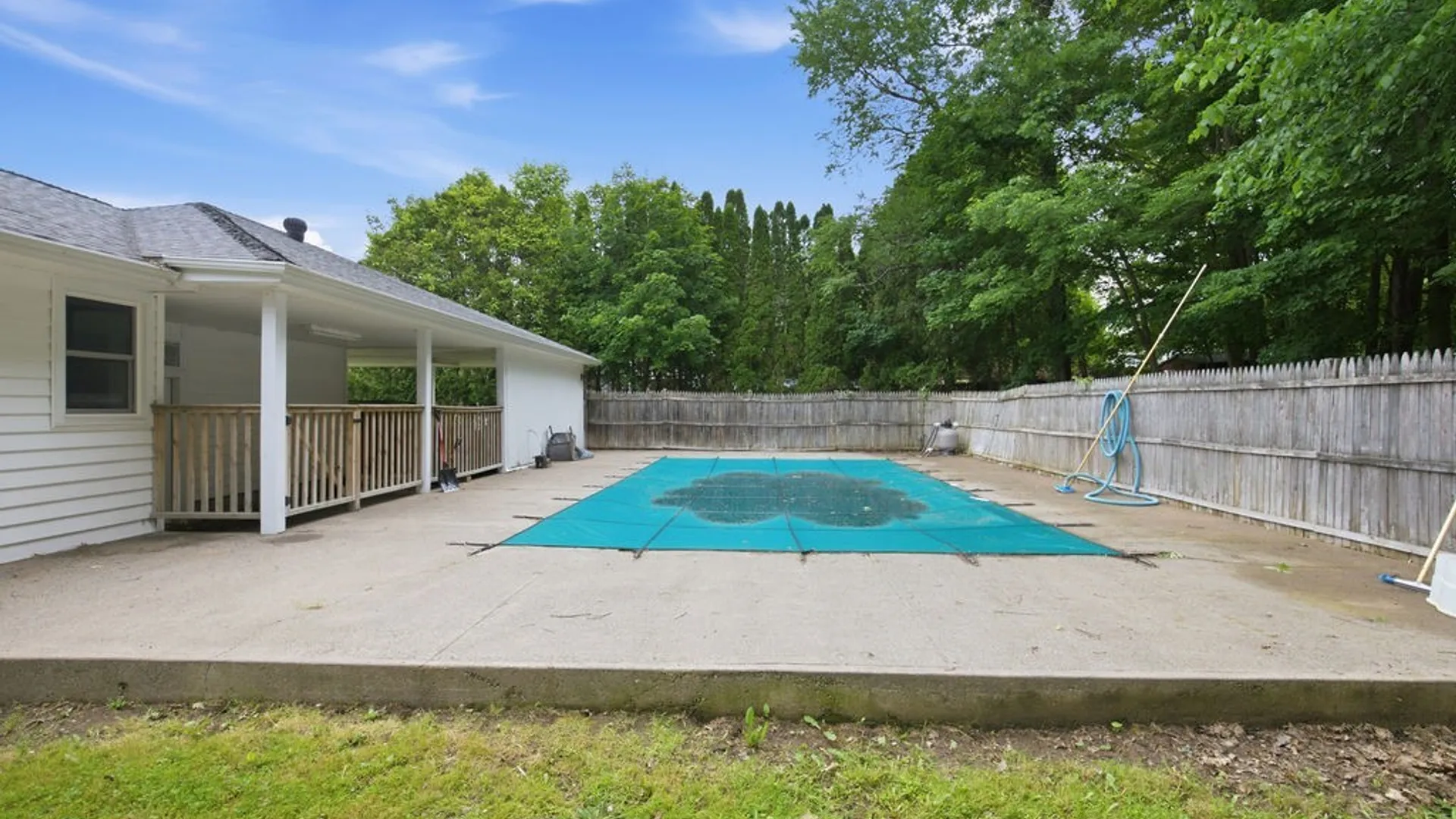 Property at 21 Brookside Avenue, Minetto, NY 13115 21