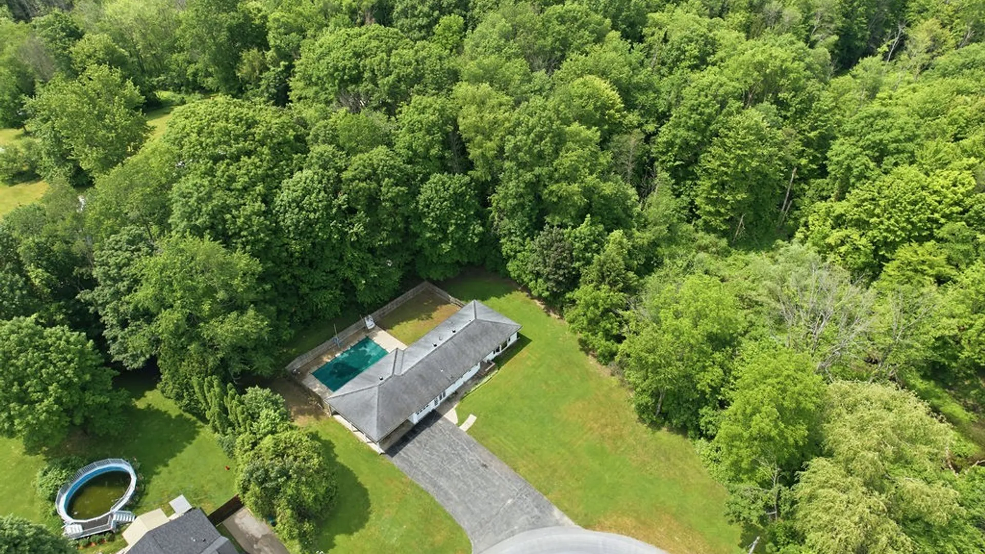 Property at 21 Brookside Avenue, Minetto, NY 13115 30