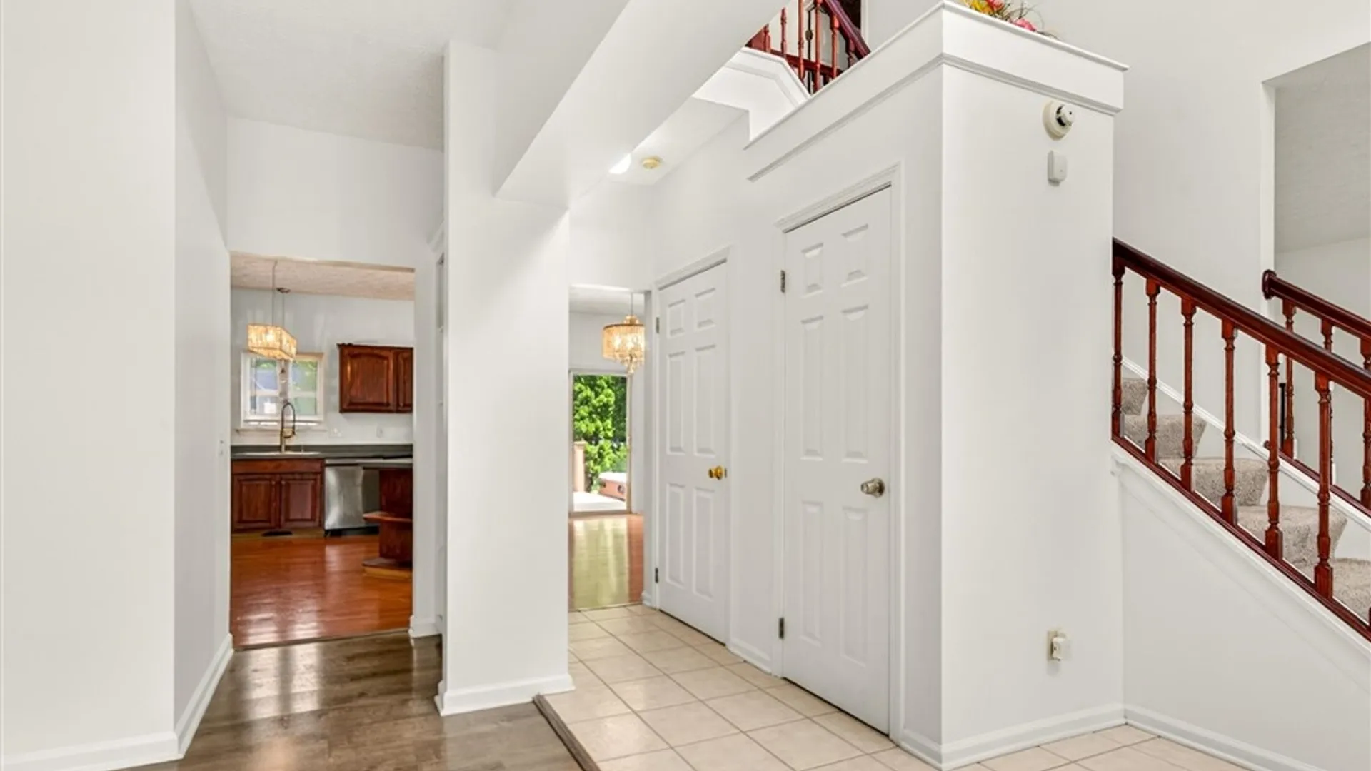 Property at 44 Cape Henry Trail, Henrietta, NY 14586 3