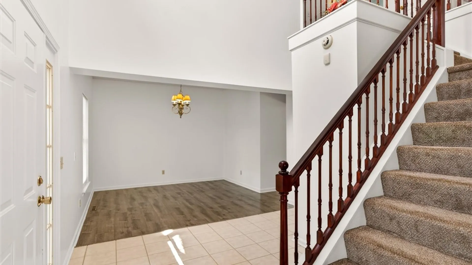Property at 44 Cape Henry Trail, Henrietta, NY 14586 8