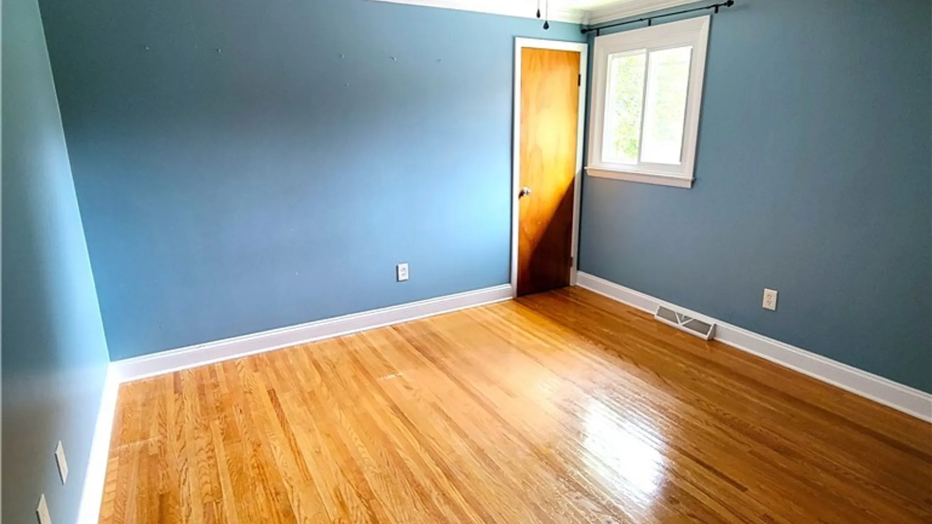 Property at 2 Yale Place, Buffalo, NY 14210 23