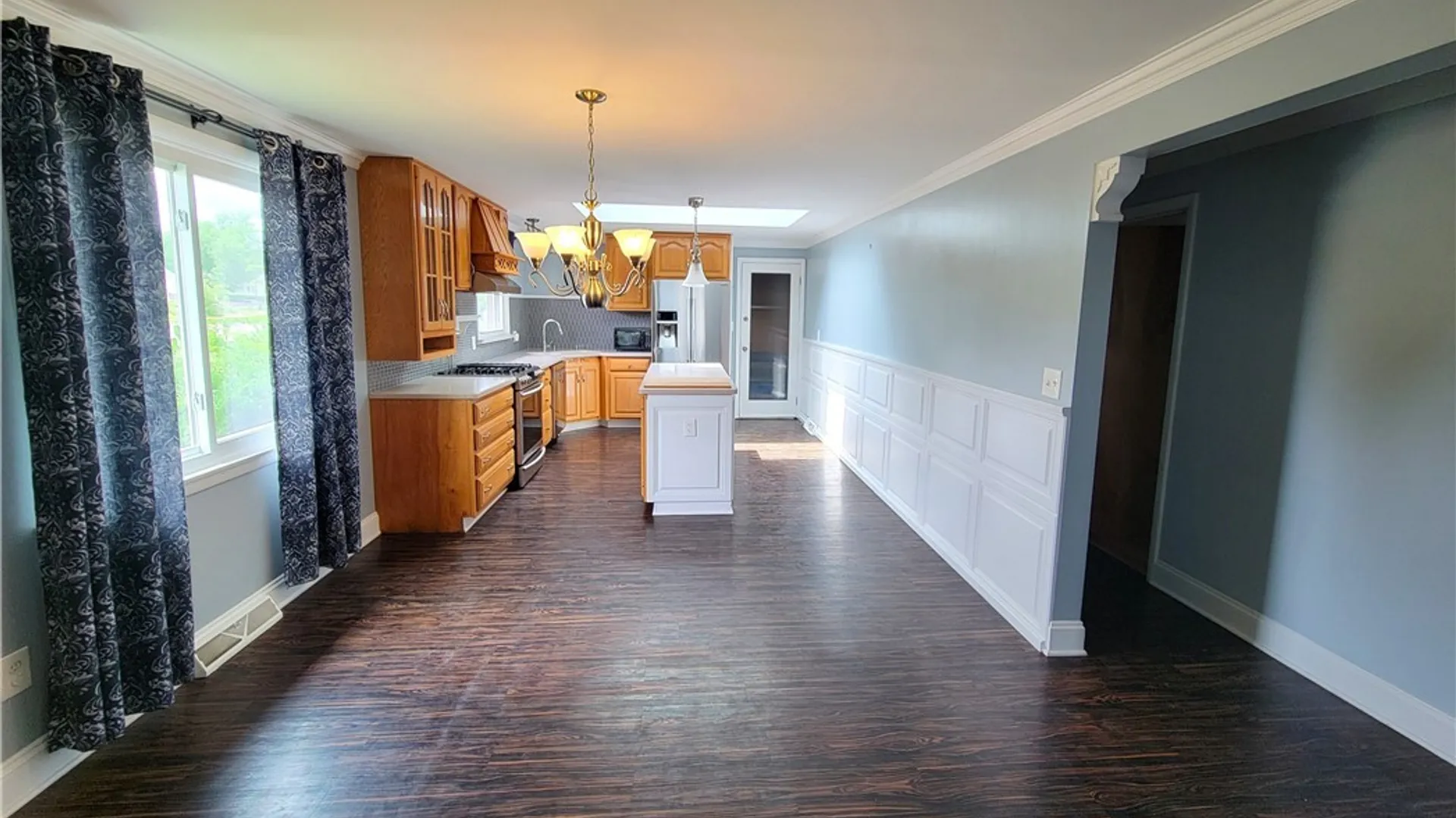 Property at 2 Yale Place, Buffalo, NY 14210 4