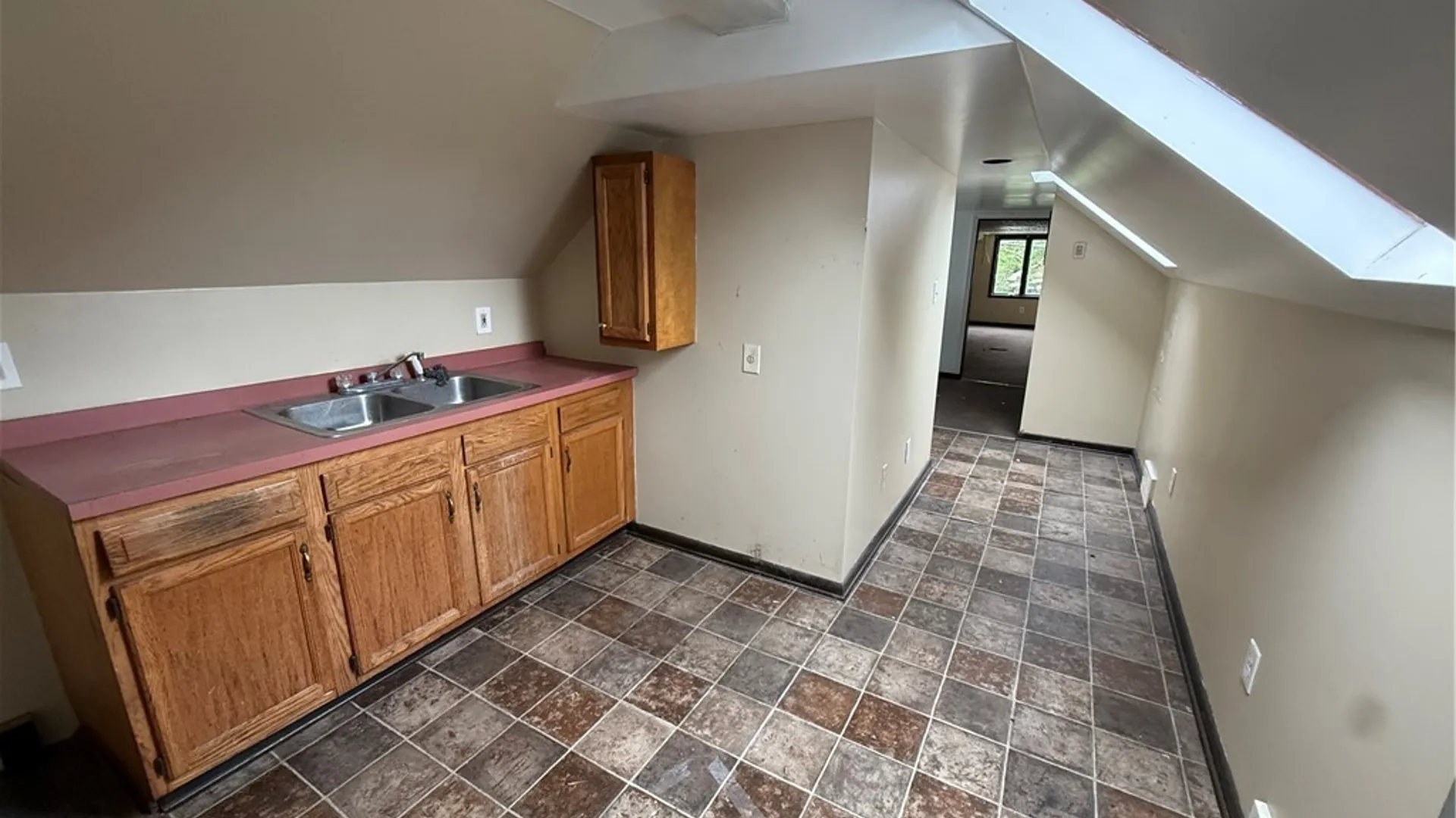 Property at 228 71st Street, Niagara Falls, NY 14304 8