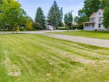 Property at 425 B Beach Avenue, Rochester, NY 14612
