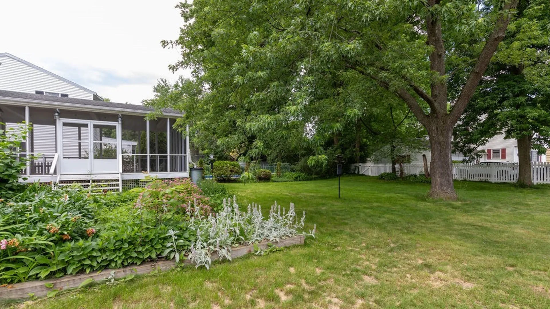 Property at 329 Sunset Drive, Manlius, NY 13057 4