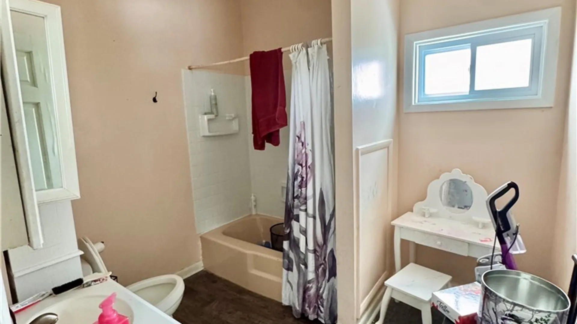 Property at 9 Cross Street, Auburn, NY 13021 14