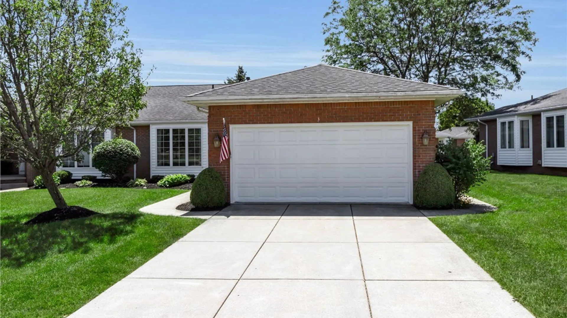 Property at 3 Saint Charles Court, Amherst, NY 14221 7