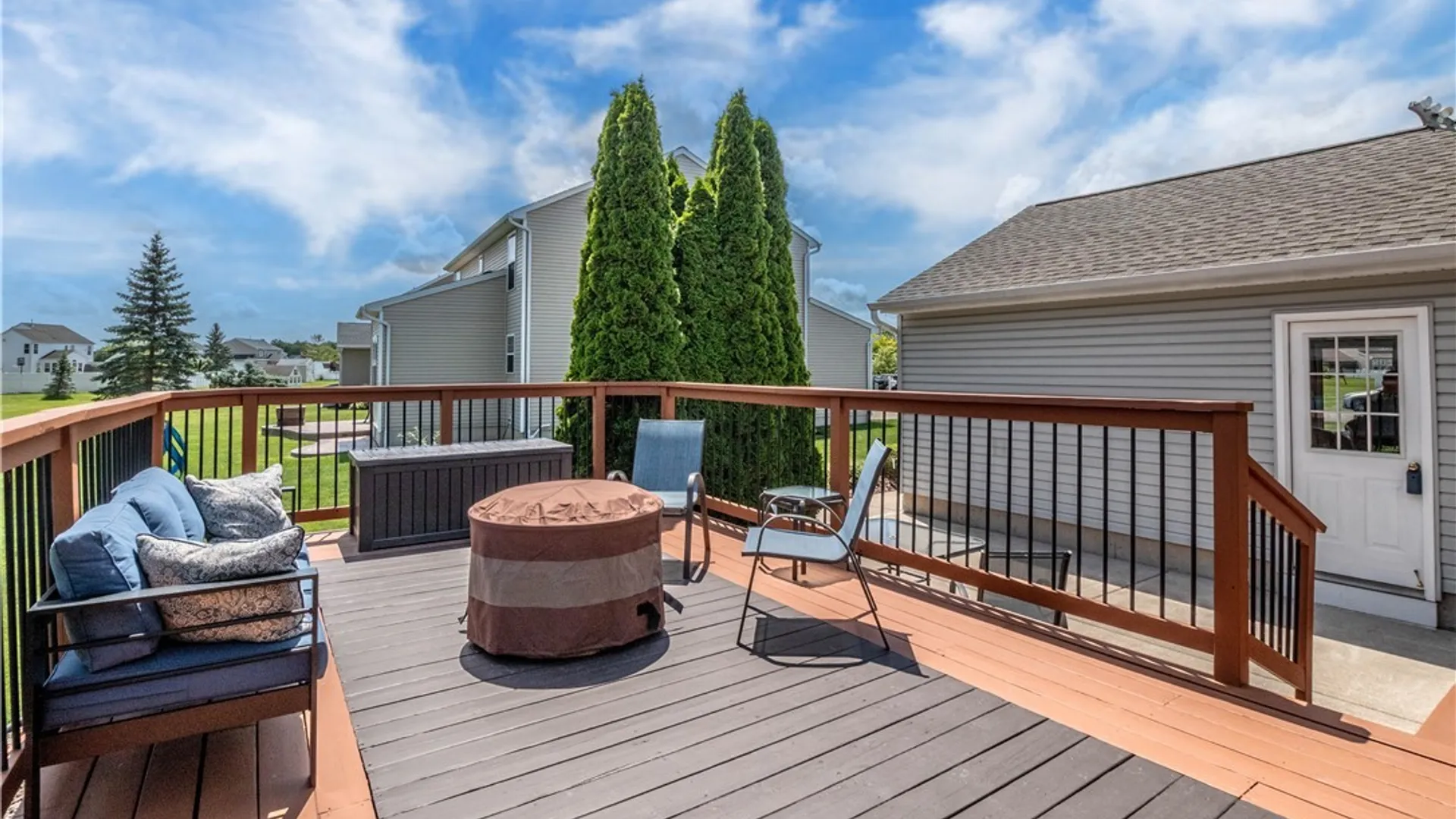 Property at 2445 King Fisher Lane, Wheatfield, NY 14304 14