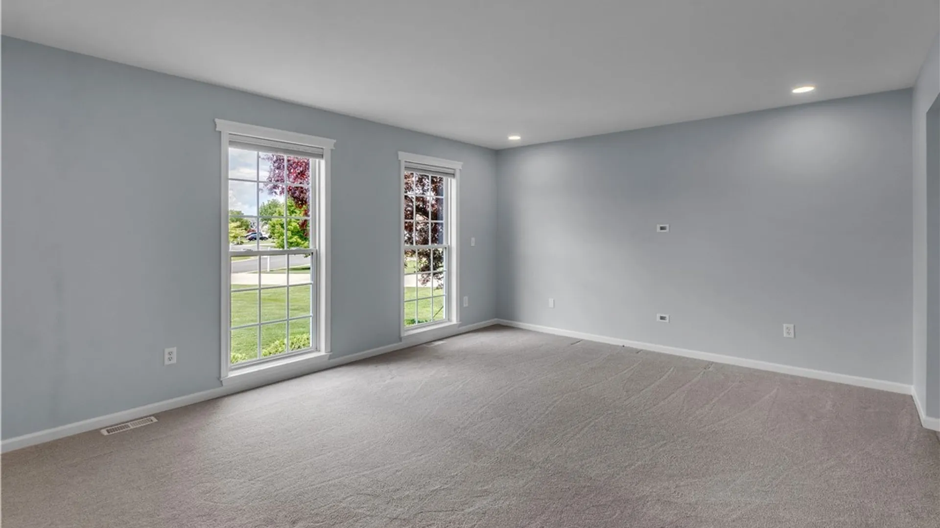 Property at 2445 King Fisher Lane, Wheatfield, NY 14304 21
