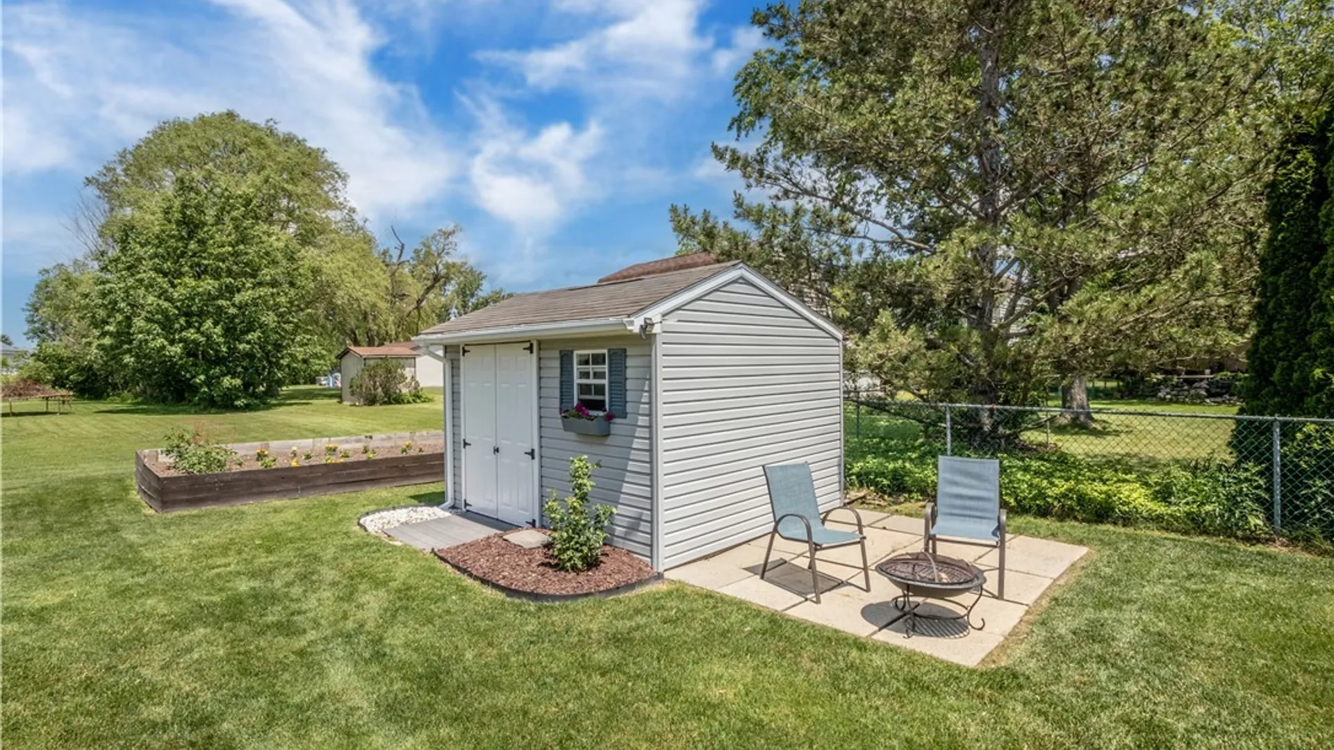 Property at 2445 King Fisher Lane, Wheatfield, NY 14304 8