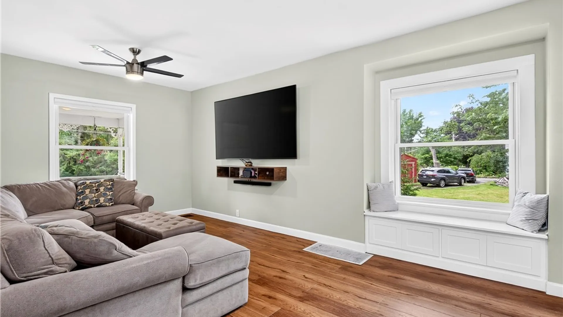 Property at 6025 Mckinley Parkway, Hamburg, NY 14075 16