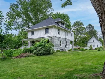 Property at 6025 Mckinley Parkway, Hamburg, NY 14075