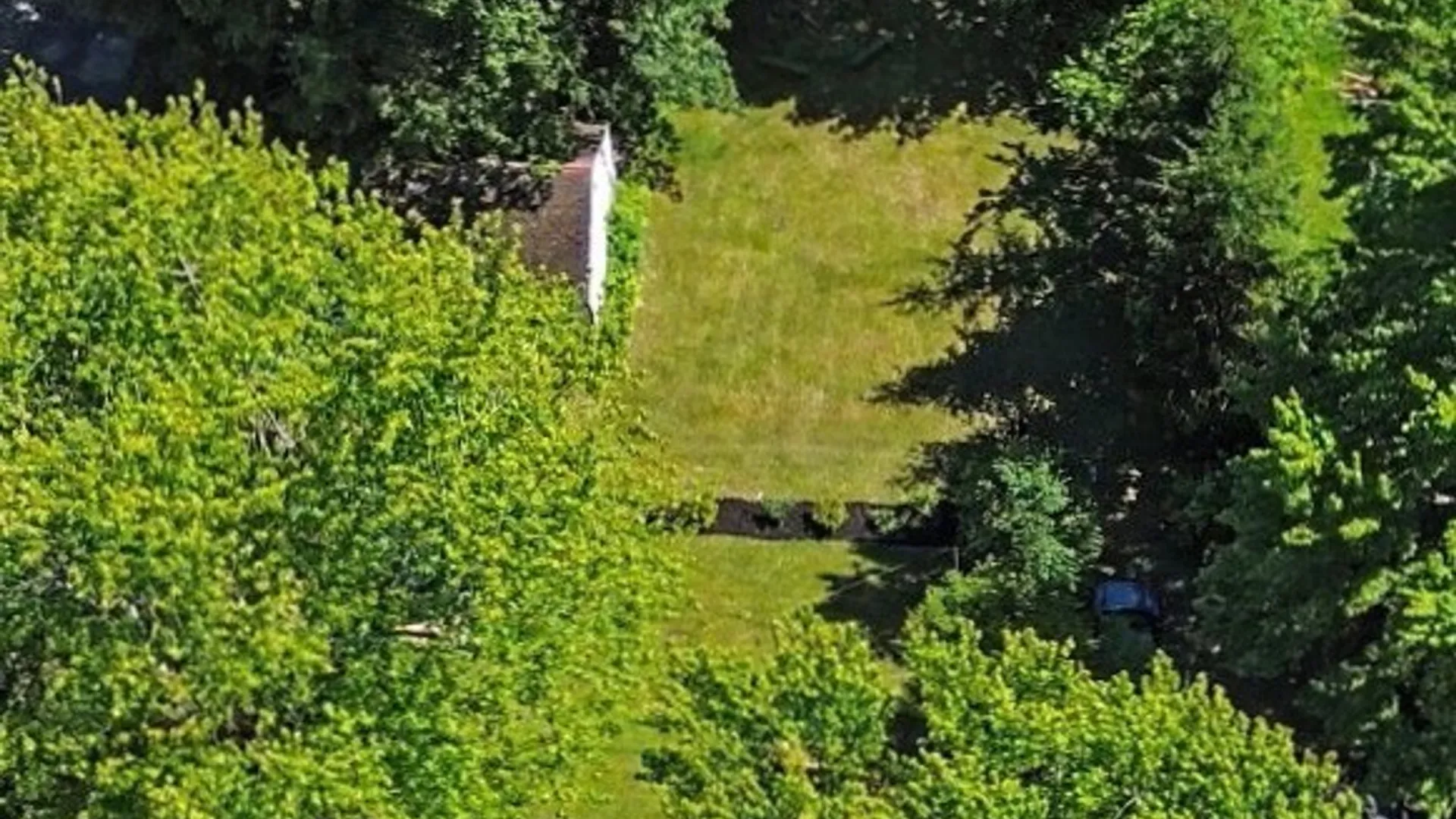 Property at 8598 Florence Avenue, Evans, NY 14006 10