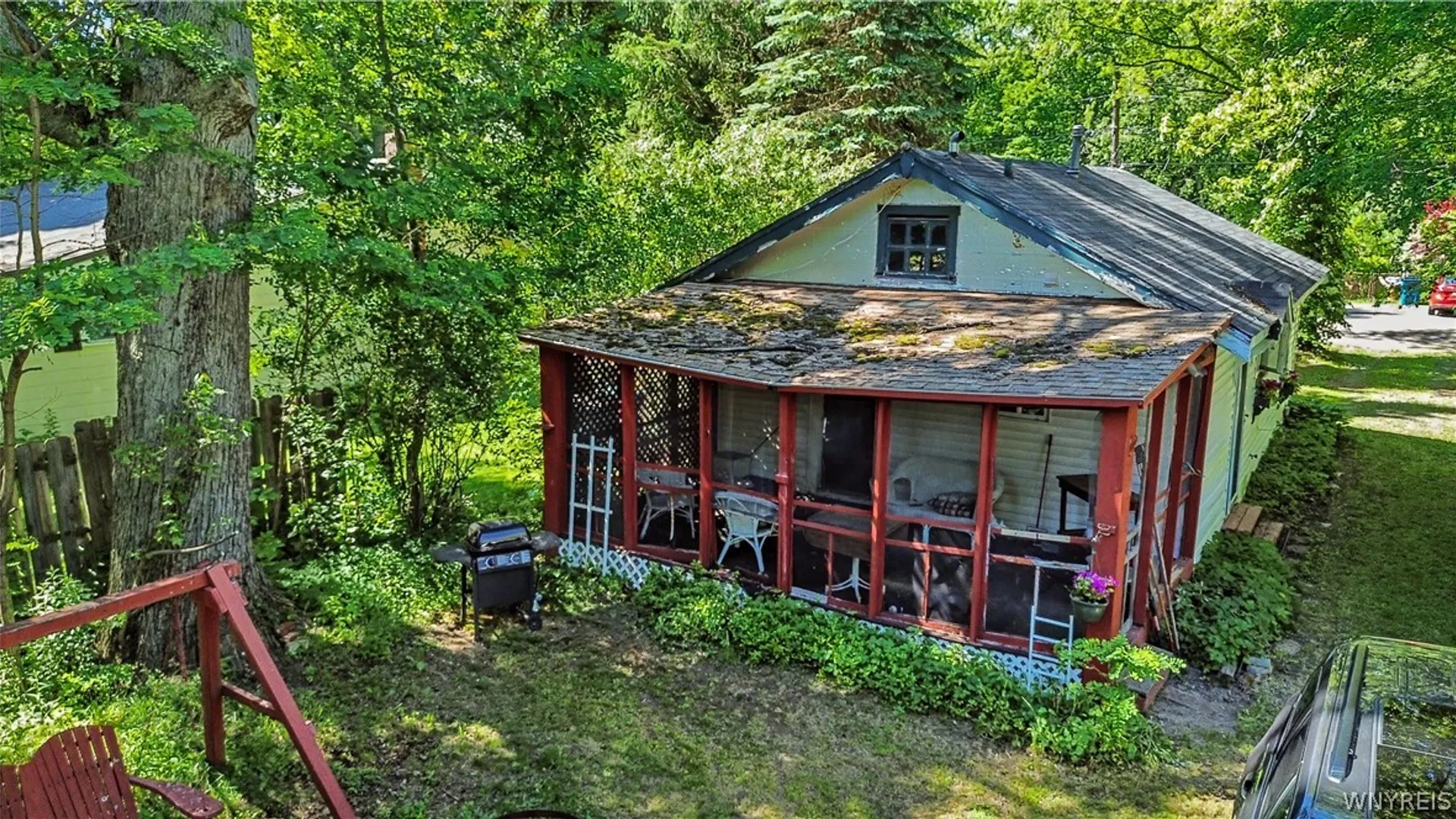 Property at 715 Sandy Avenue, Evans, NY 14006 29