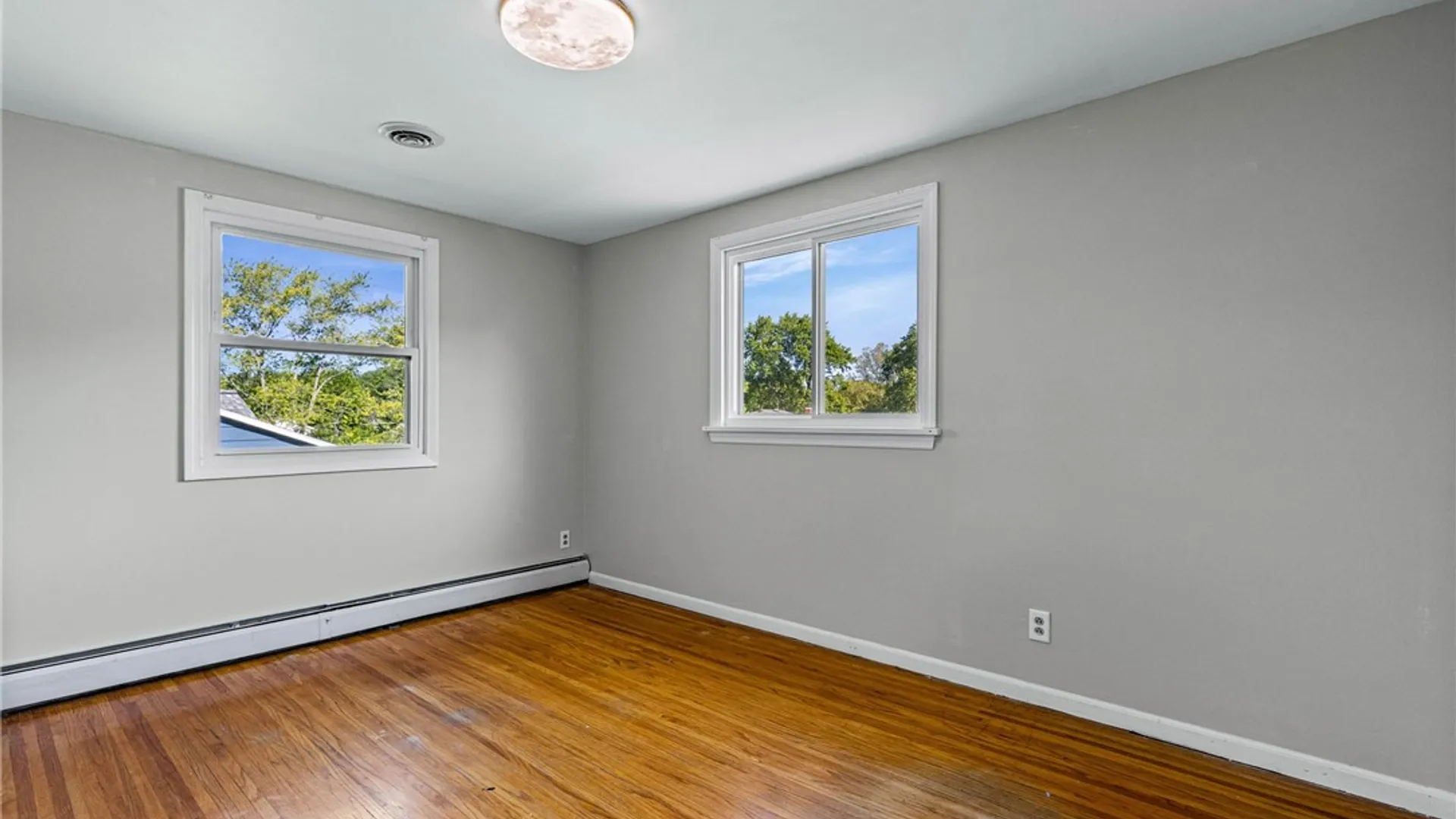 Property at 100 Hibiscus Dr, Brighton, NY 14618 33