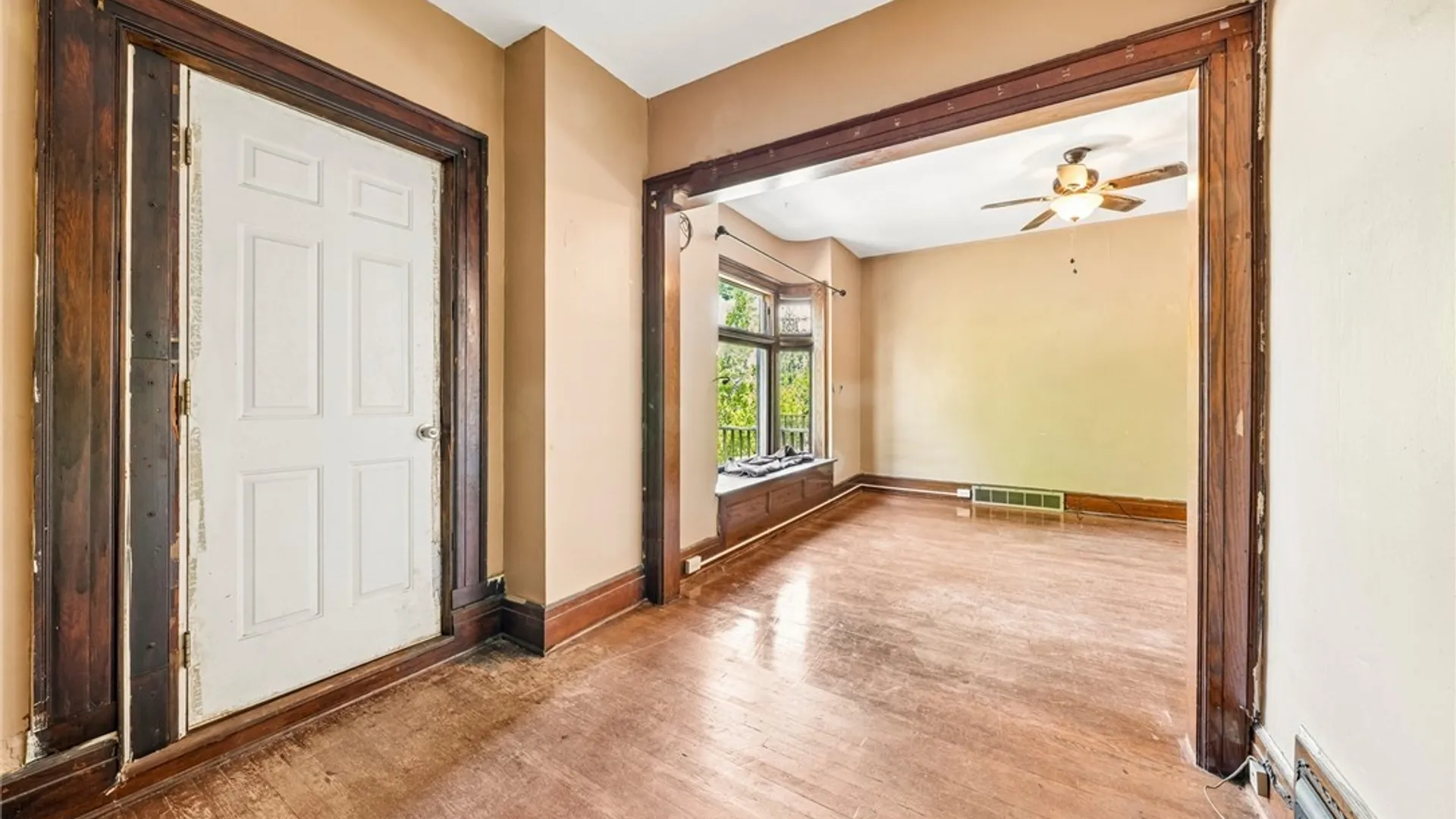 Property at 527 Massachusetts Avenue, Buffalo, NY 14213 22