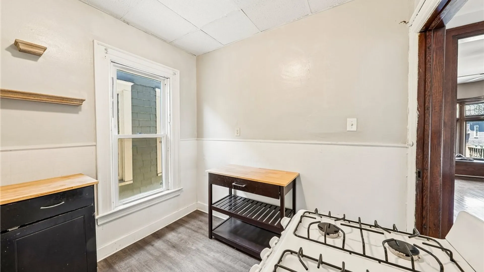 Property at 527 Massachusetts Avenue, Buffalo, NY 14213 28