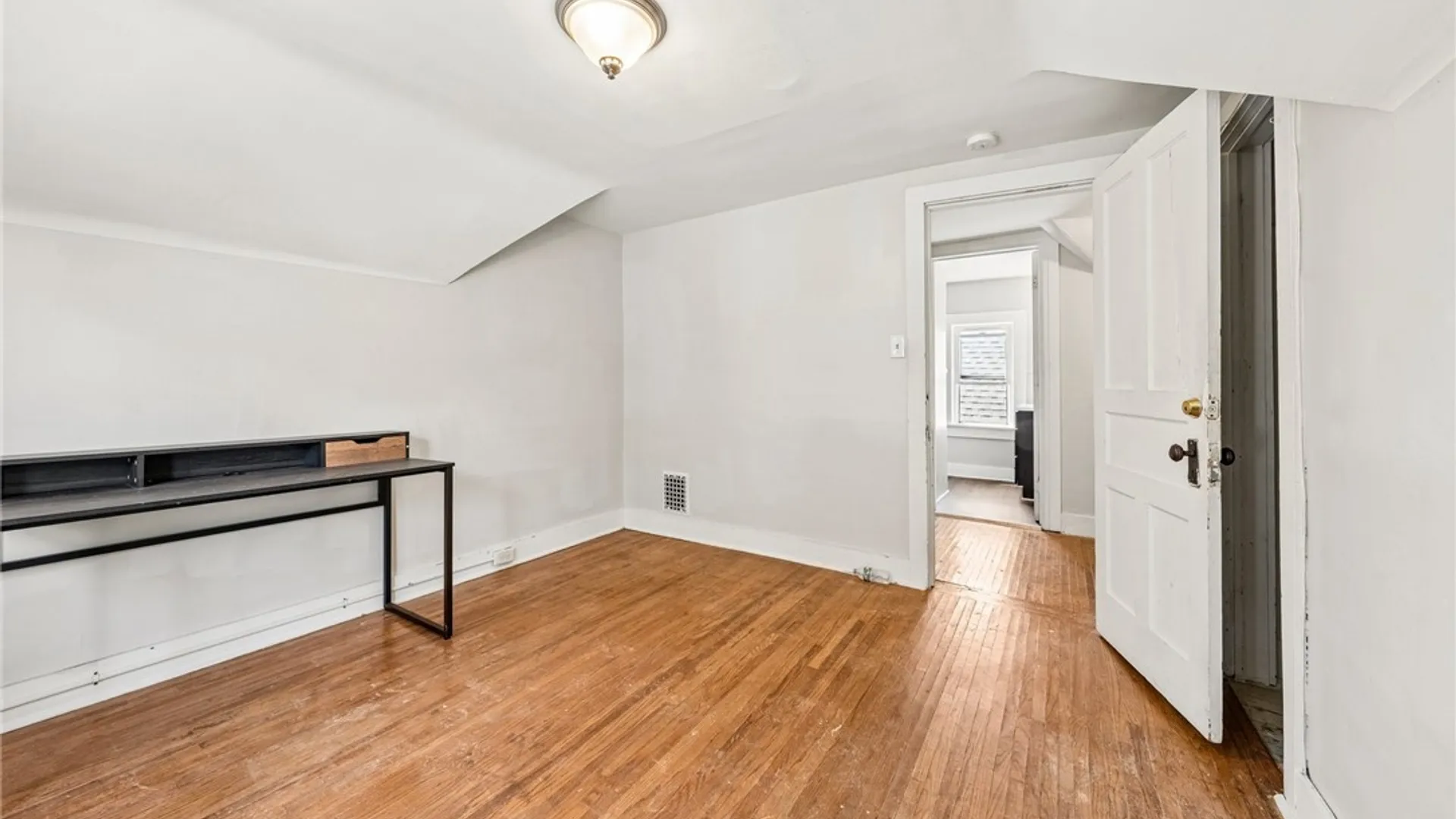Property at 527 Massachusetts Avenue, Buffalo, NY 14213 38