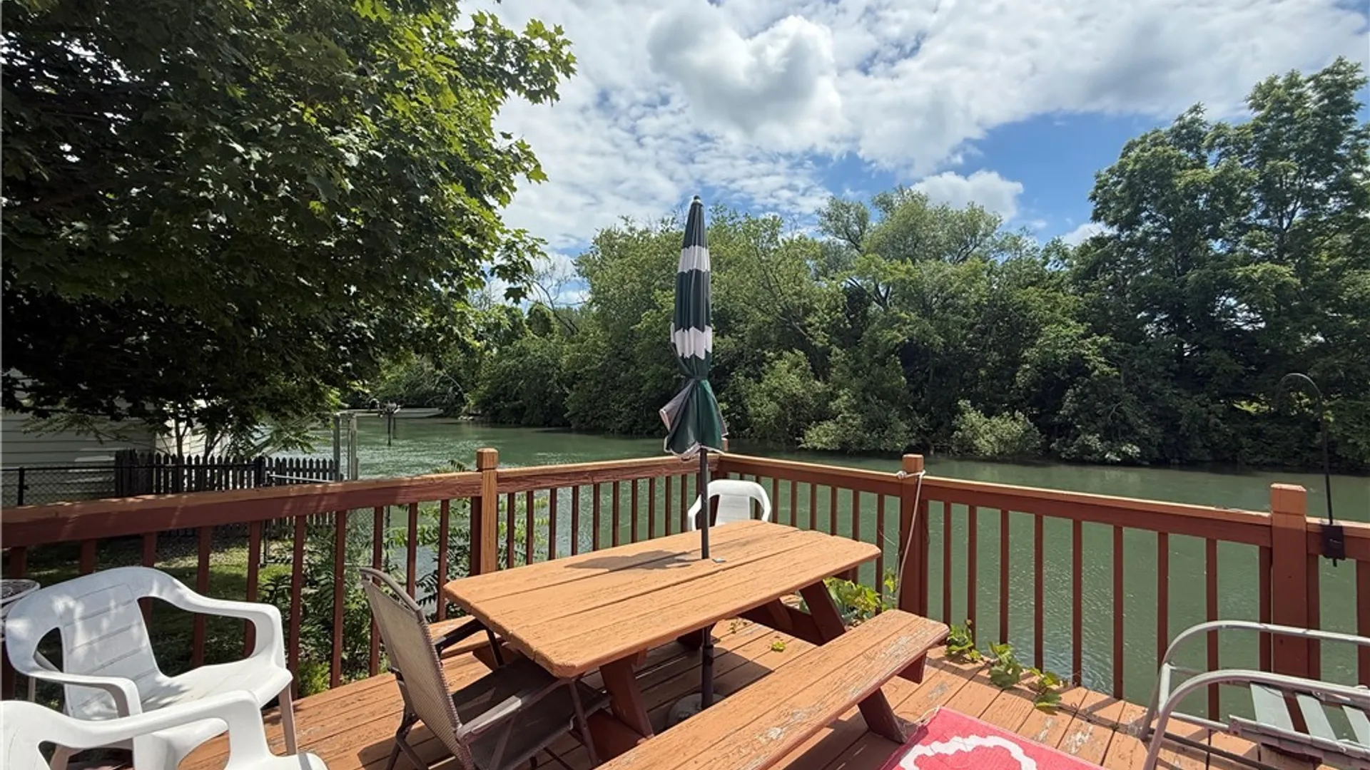 Property at 51 S 86th Street, Niagara Falls, NY 14304 4