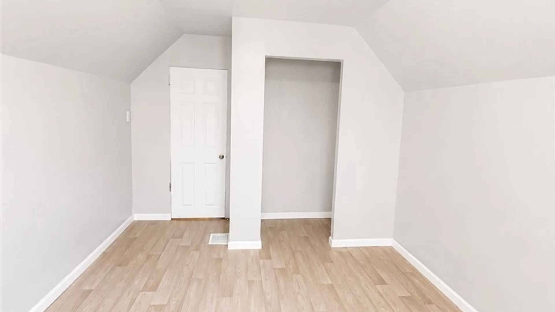 Property at 153 Ideal Street, Buffalo, NY 14206 22