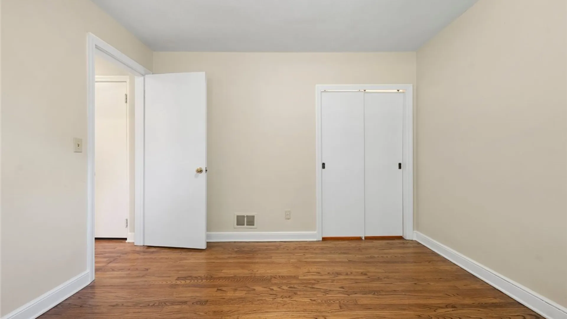 Property at 202 W Chestnut Street, Rome, NY 13440 19